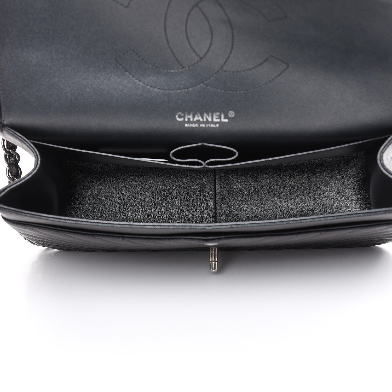 Chanel Iridescent Caviar Chevron Quilted Jumbo Double Flap Black 5 of 12