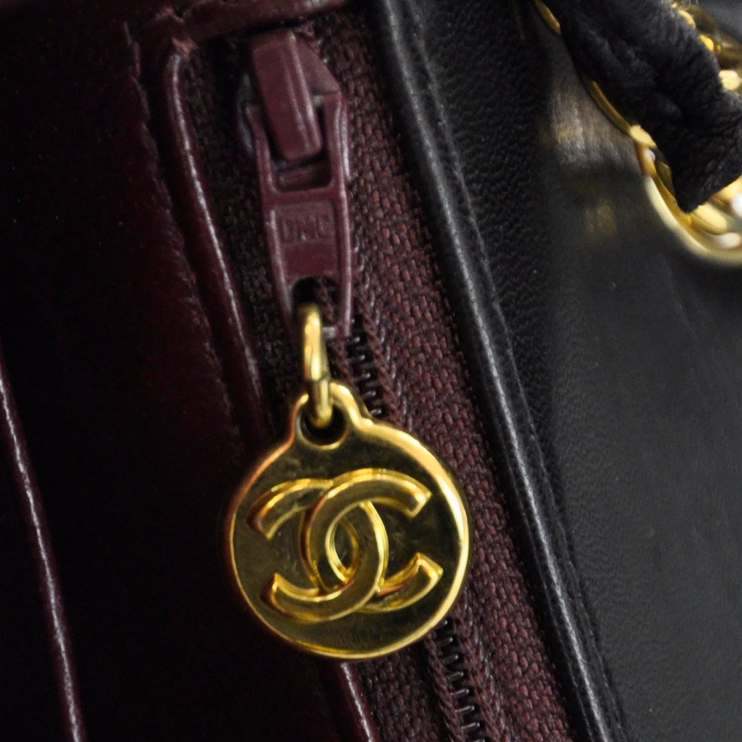 Chanel Lambskin Medium Flap Black 7 of 9