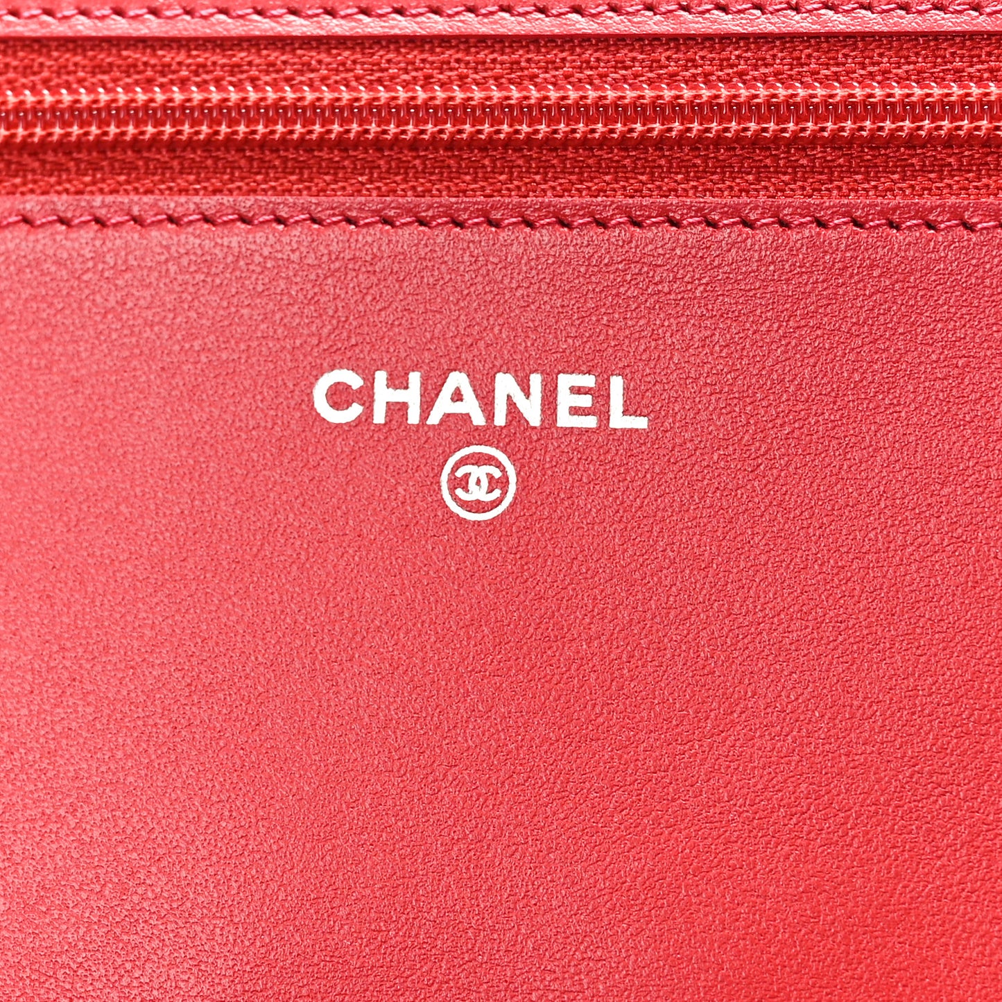 Caviar Quilted Boy Wallet On Chain WOC Red