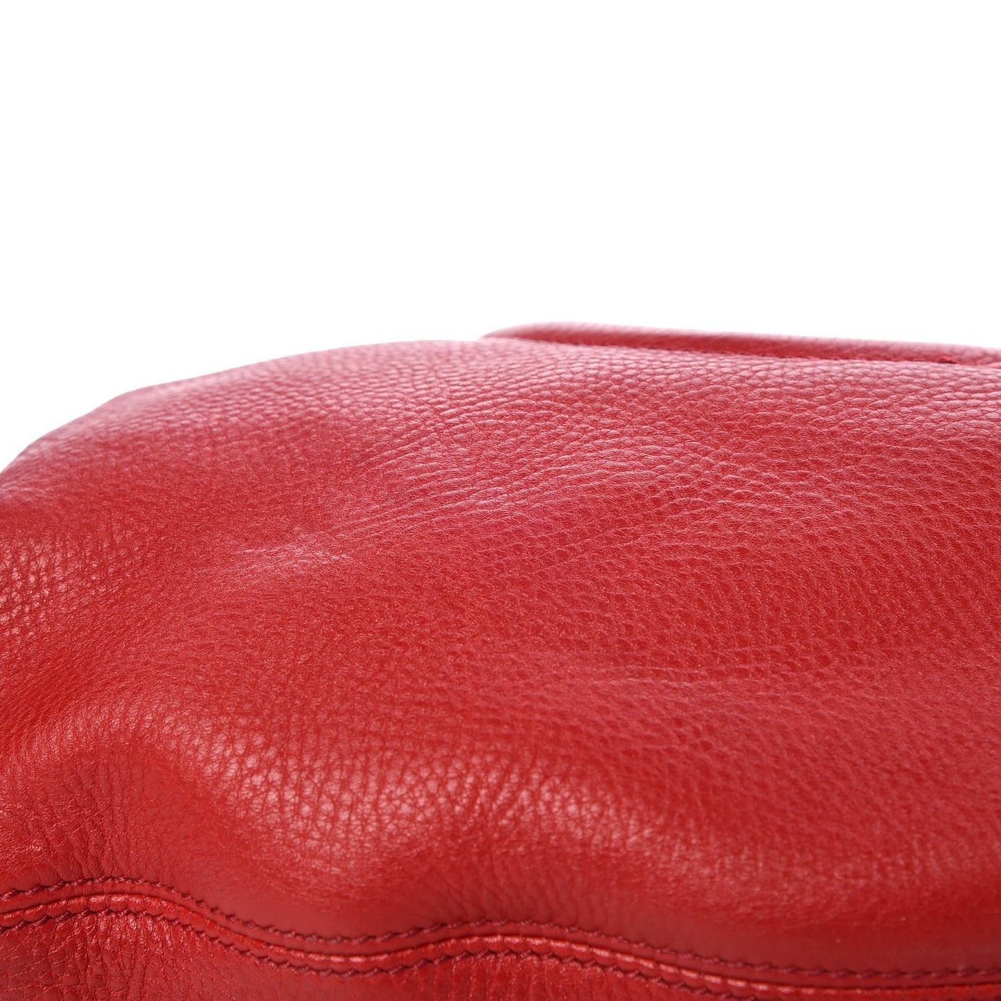 Pebbled Calfskin Large Soho Hobo Red