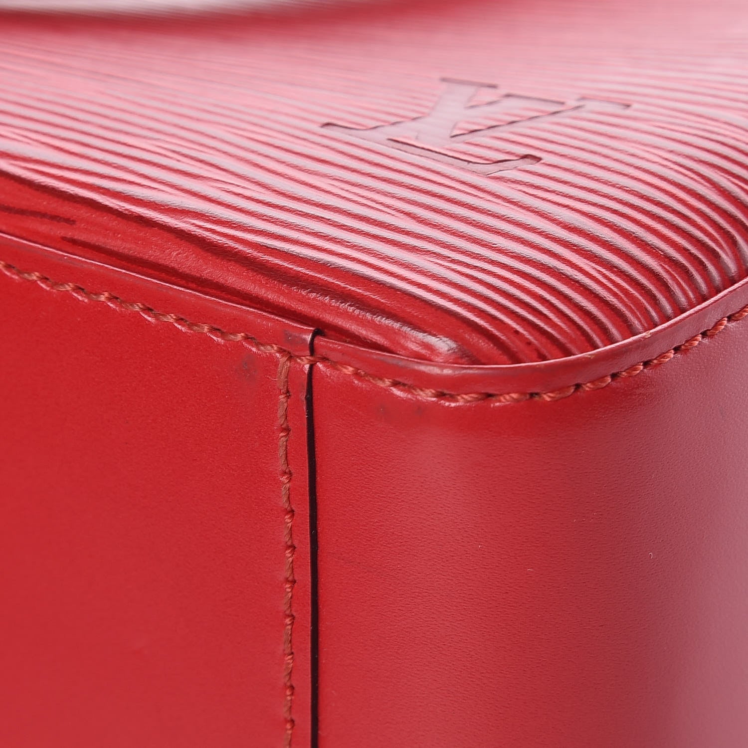 Louis Vuitton Epi Sablons Rouge 9 of 14