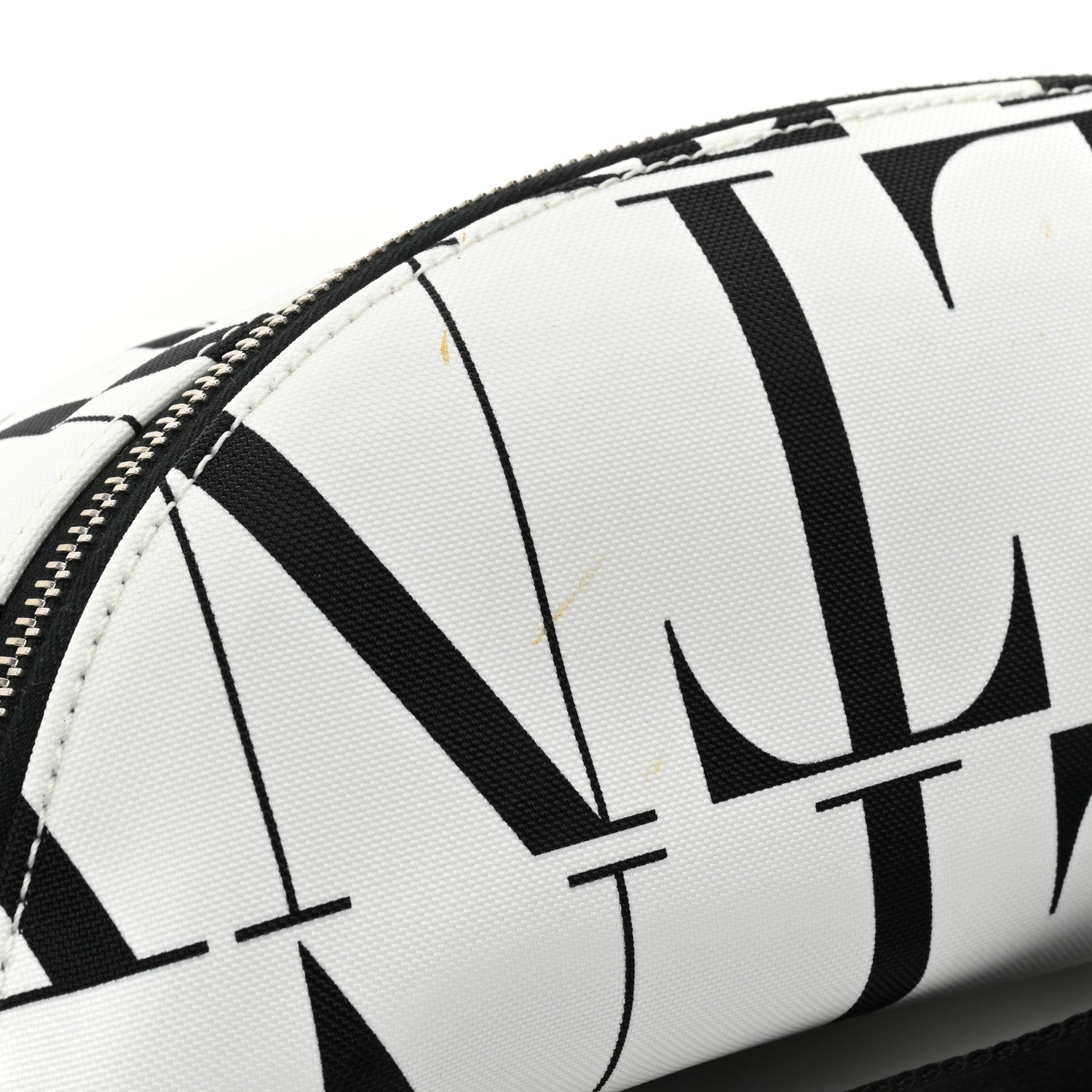 Valentino Garavani Nylon Mens VLTN Belt Bag White Black 12 of 12