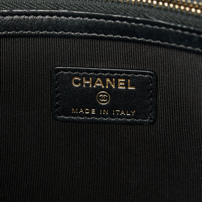 Chanel Calfskin Crocodile Embossed Graffiti 2.55 Medium Cocodile Reissue Cosmetic Case Black Gold 7 of 9
