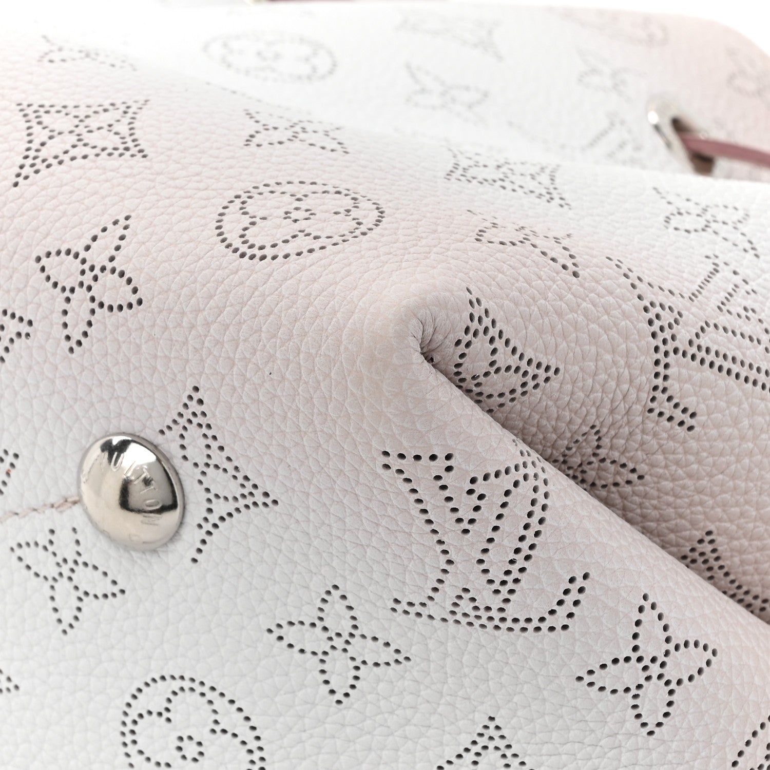 Louis Vuitton Mahina Halo Bella Lilas 15 of 16