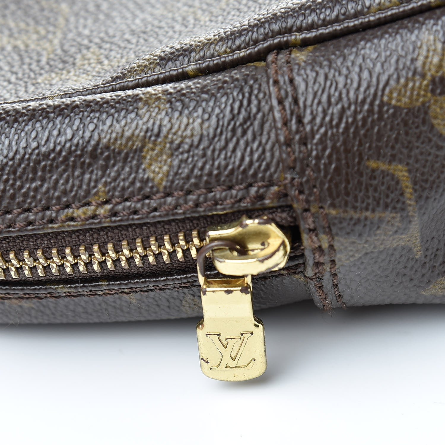 Louis Vuitton Monogram Trousse Toilette 23 10 of 10