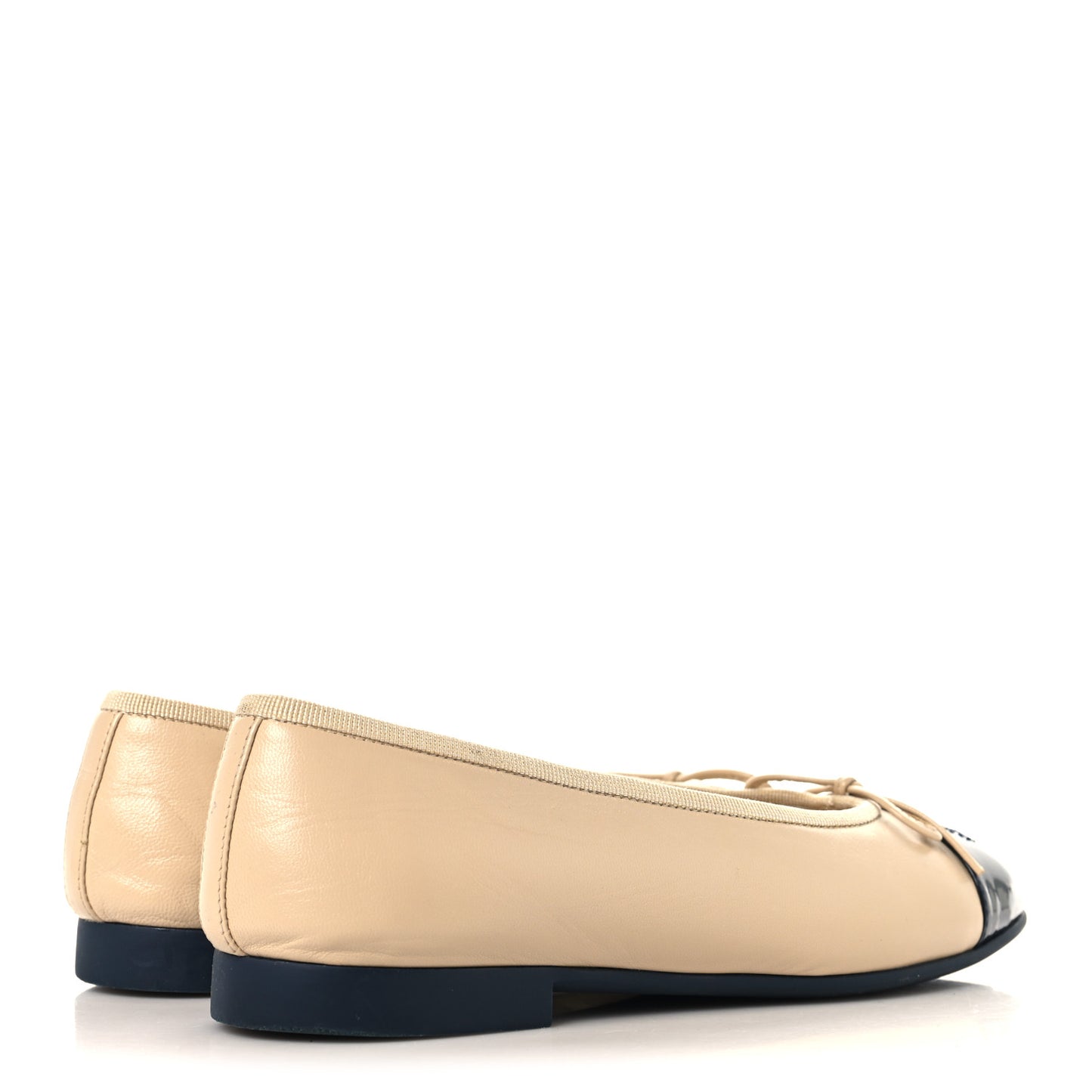 Goatskin Patent Calfskin Cap Toe CC Ballerina Flats 36 Light Beige Navy Blue