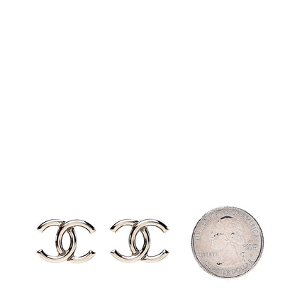 Chanel Metal CC Earrings Gold 2 of 5