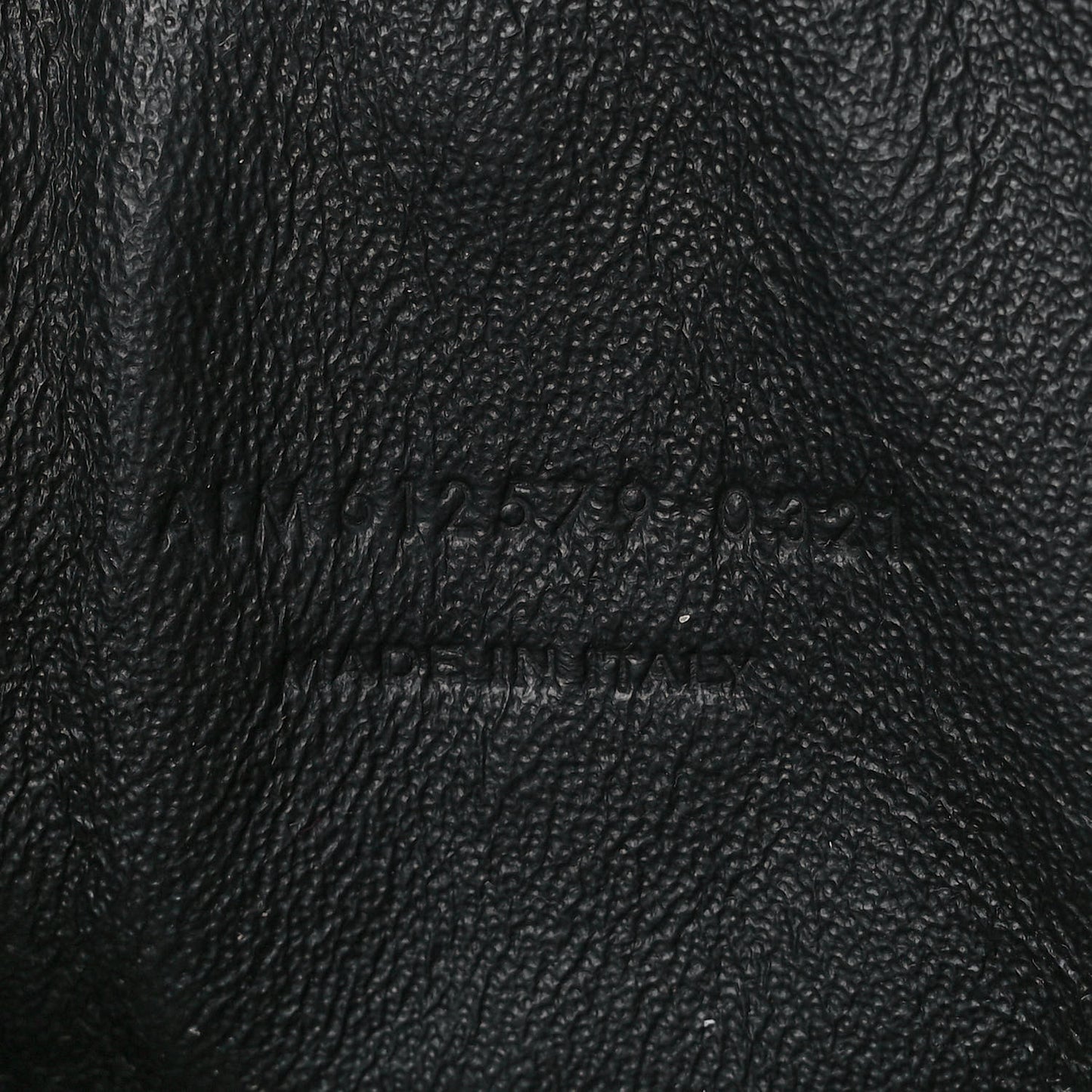 Grain De Poudre Matelasse Monogram Mini Lou Camera Bag Crema Soft