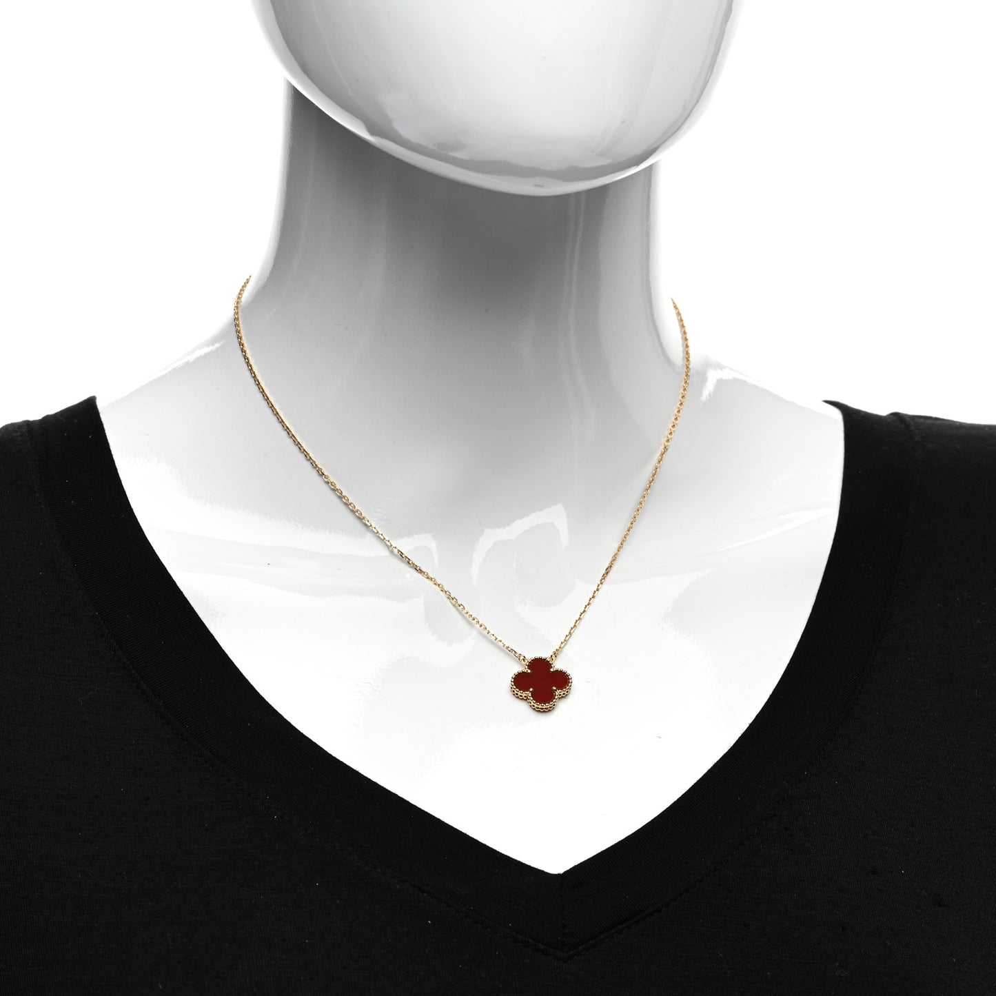 18K Yellow Gold Carnelian Vintage Alhambra Pendant Necklace