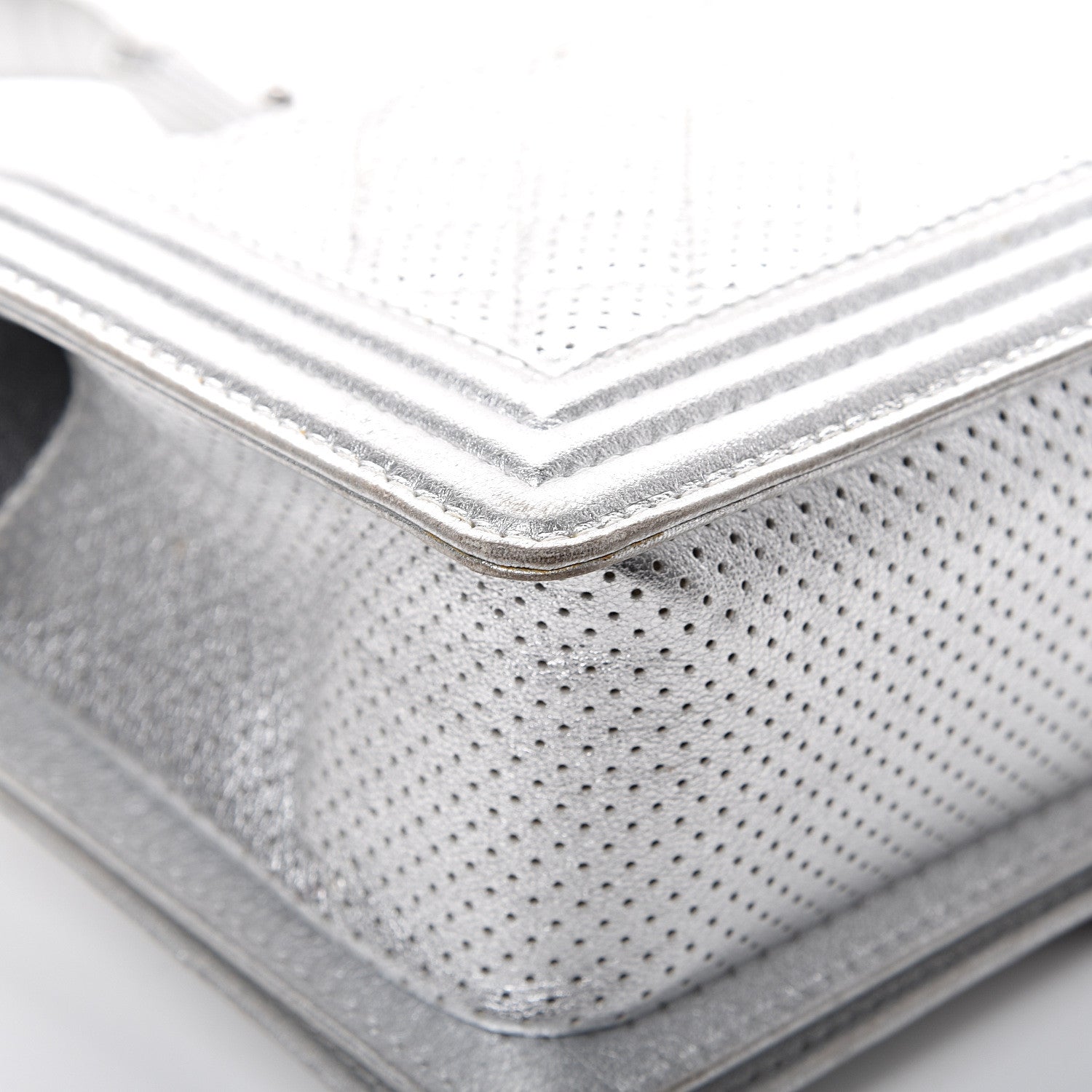 Chanel Metallic Perforated Lambskin Quilted Medium Boy Flap Argent 16 of 20