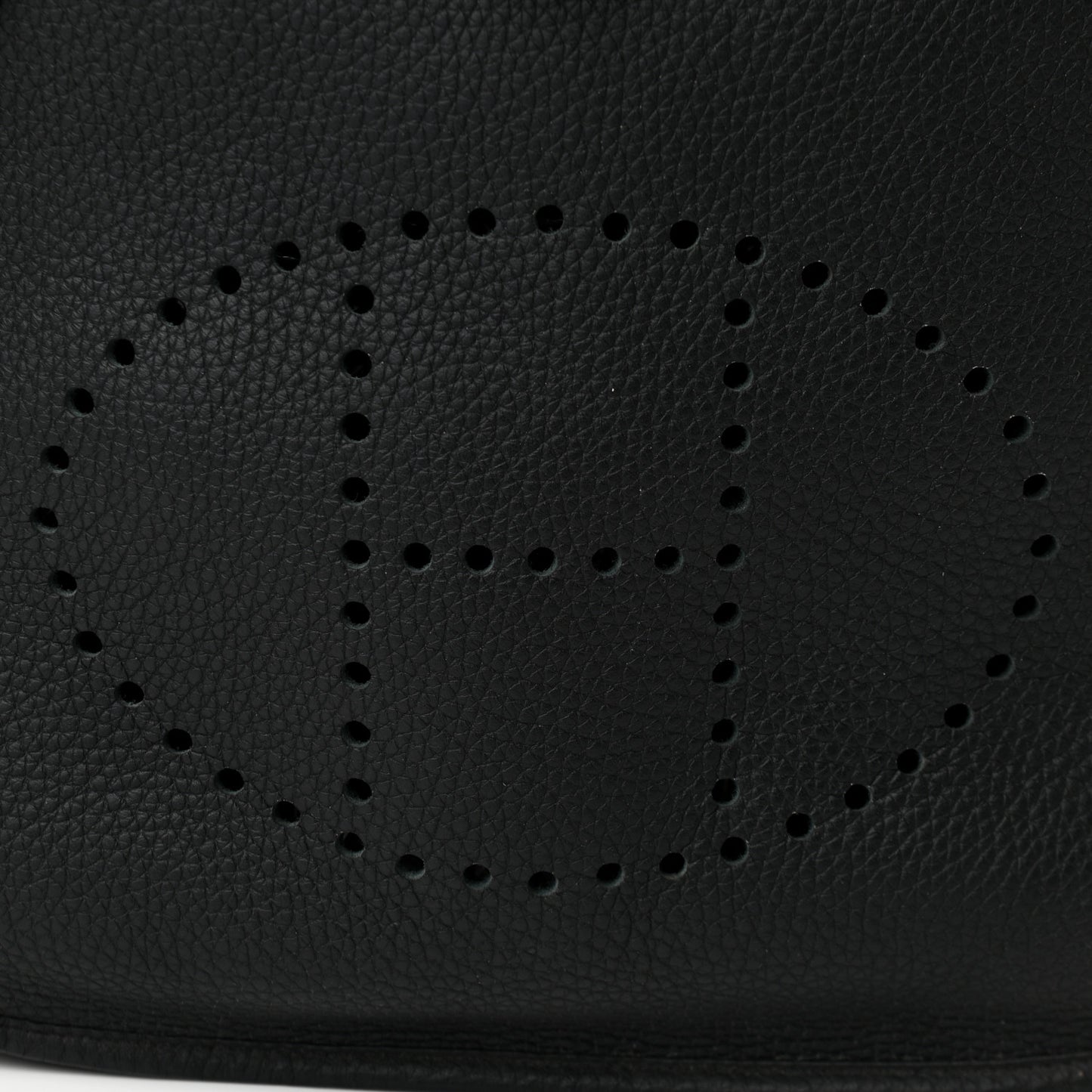 Taurillon Clemence Evelyne III PM Black
