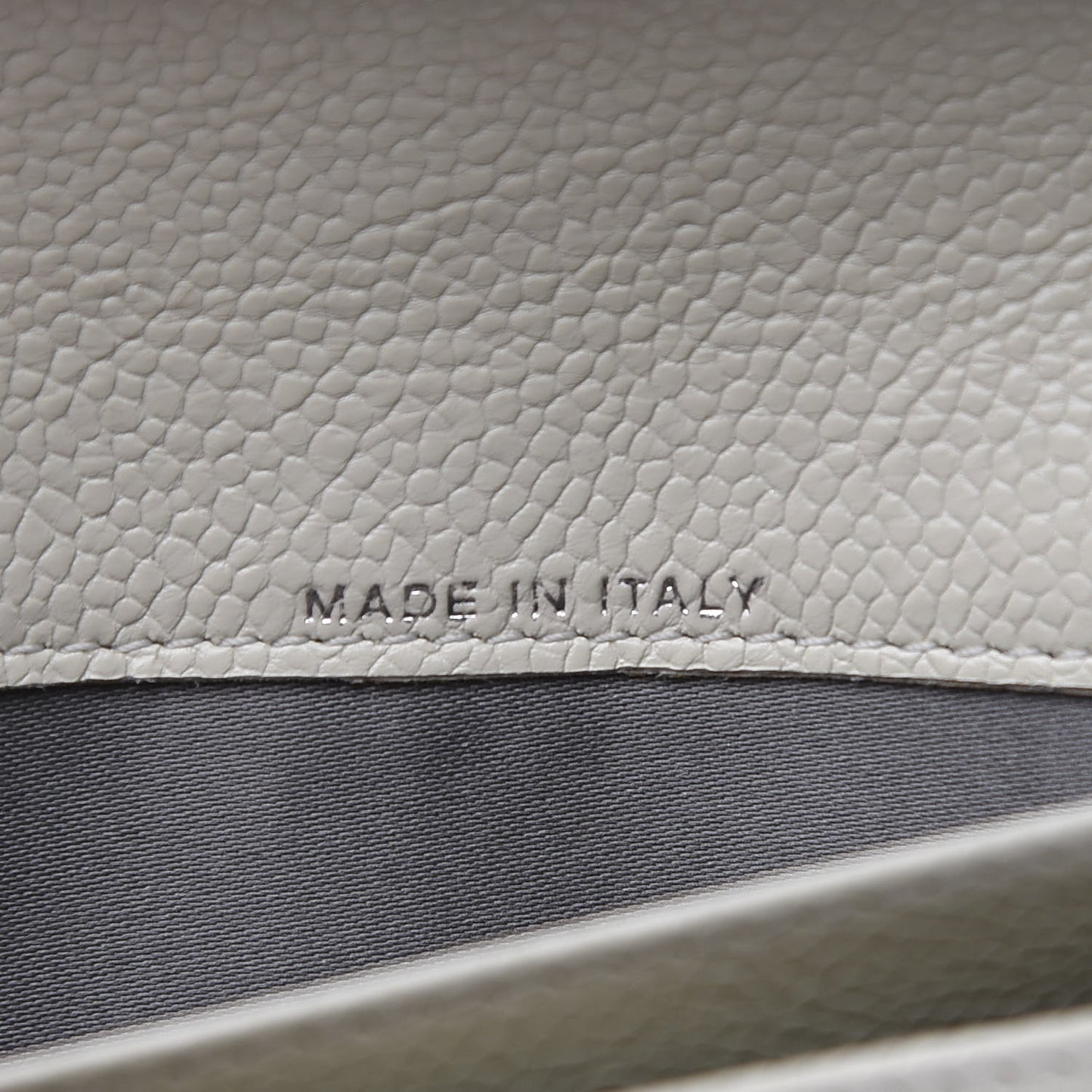 Caviar Stitched Yen Wallet White