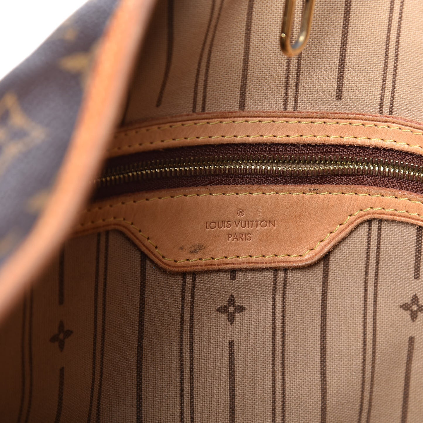 Monogram Delightful GM