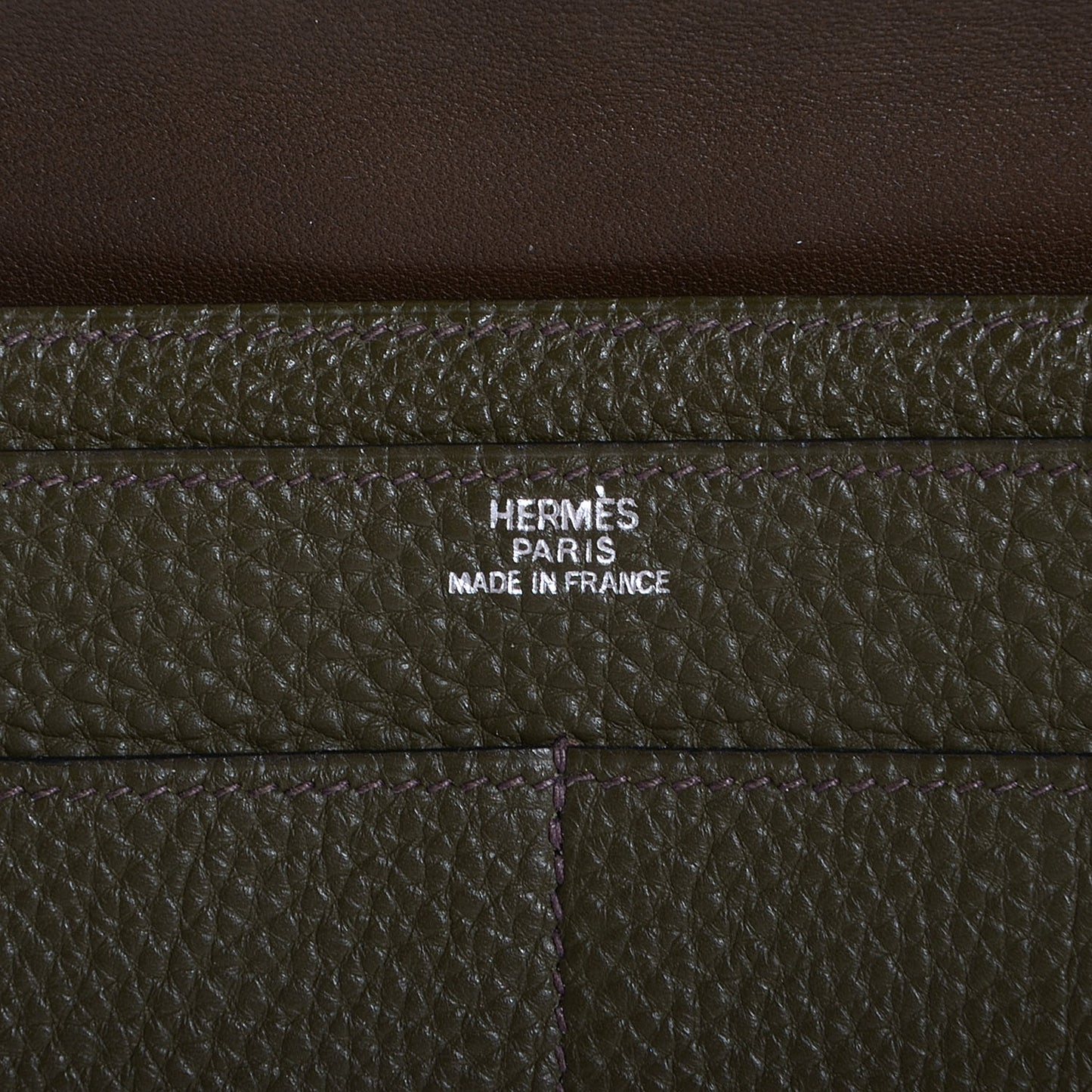 Togo Dogon Duo Wallet Vert Veronese