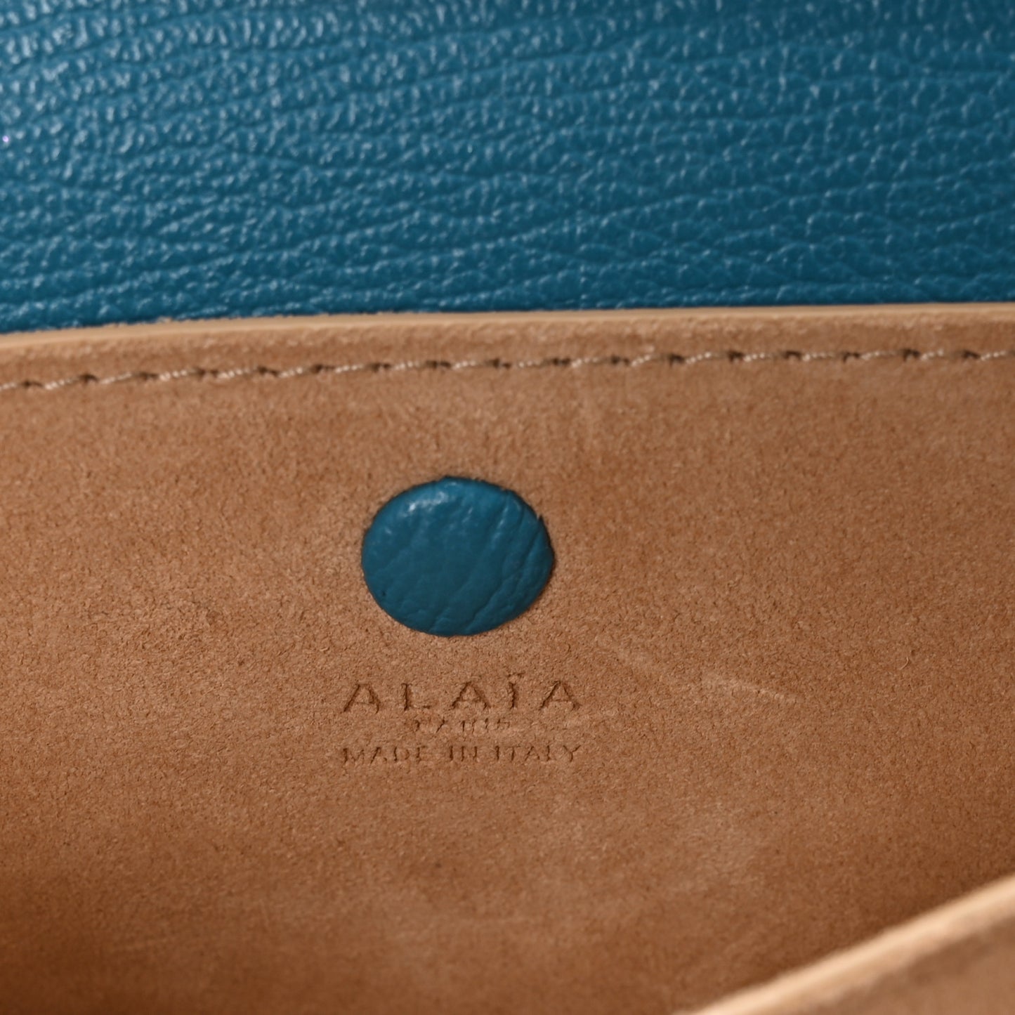 Grained Calfskin Small Le Papa Crossbody Bleu Lagon