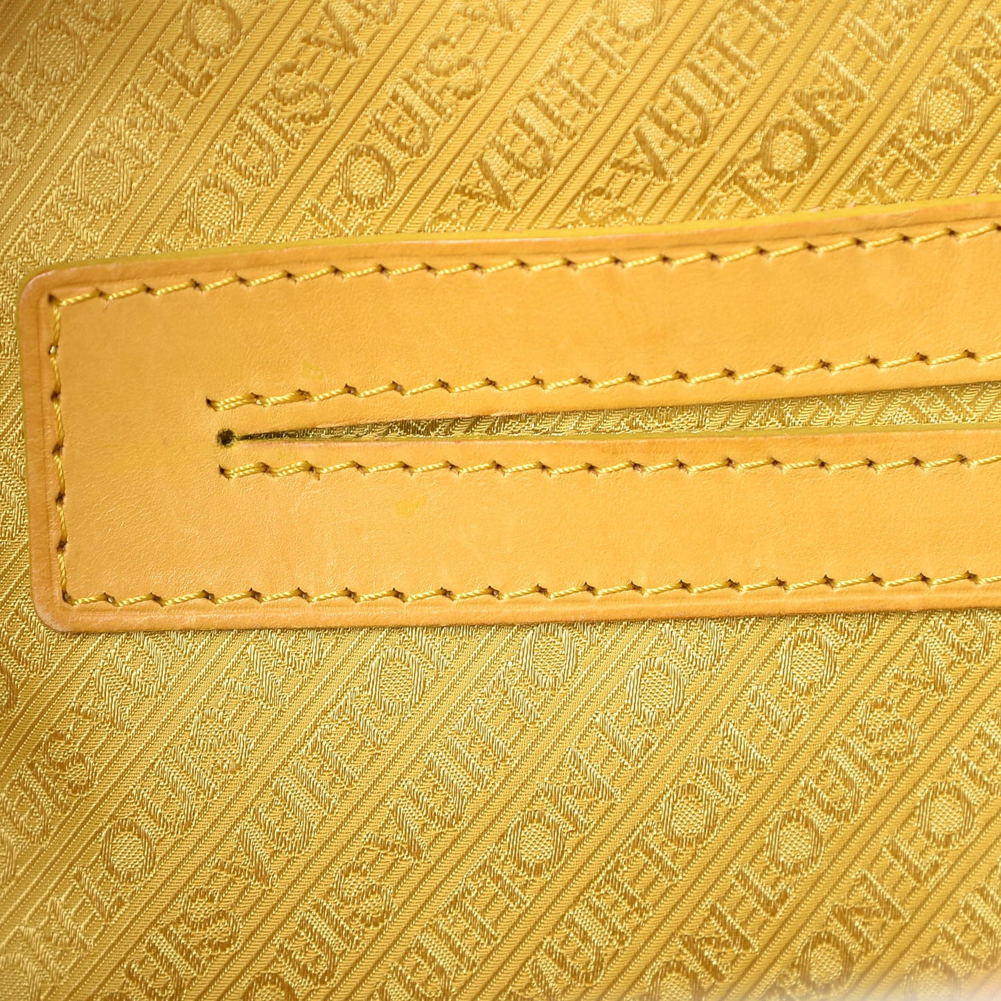 Monogram Pulp Defile Weekender GM Yellow