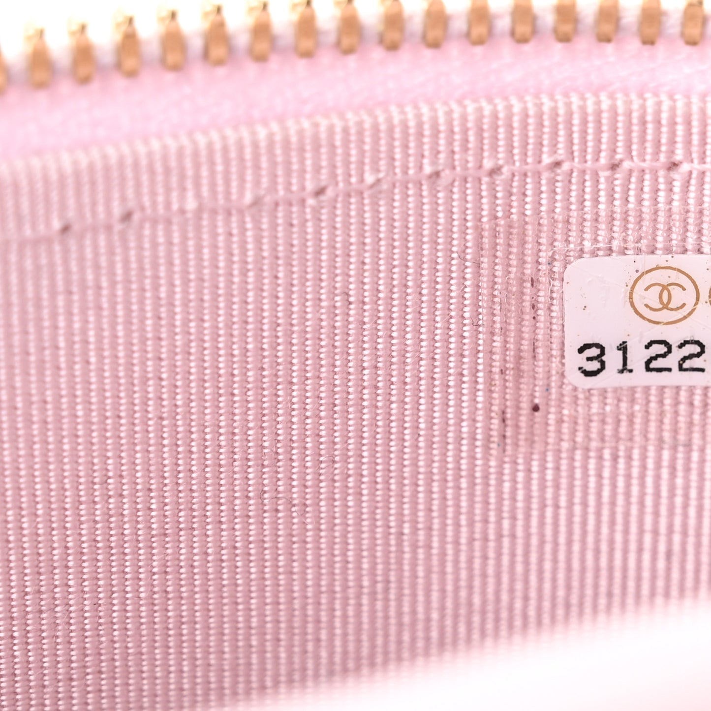 Caviar Quilted Vertical Coco Beauty Vanity Case With Chain Pale Pink