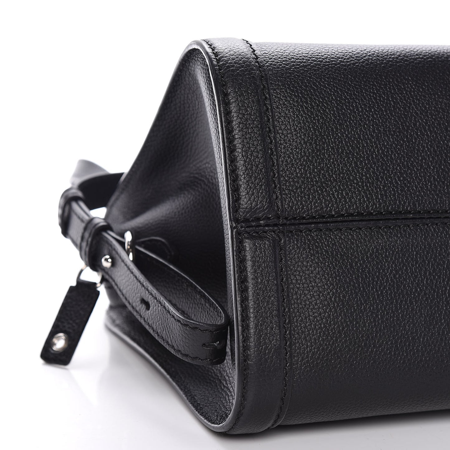 Pebbled Calfskin Small Skull Padlock Zip Around Tote Black