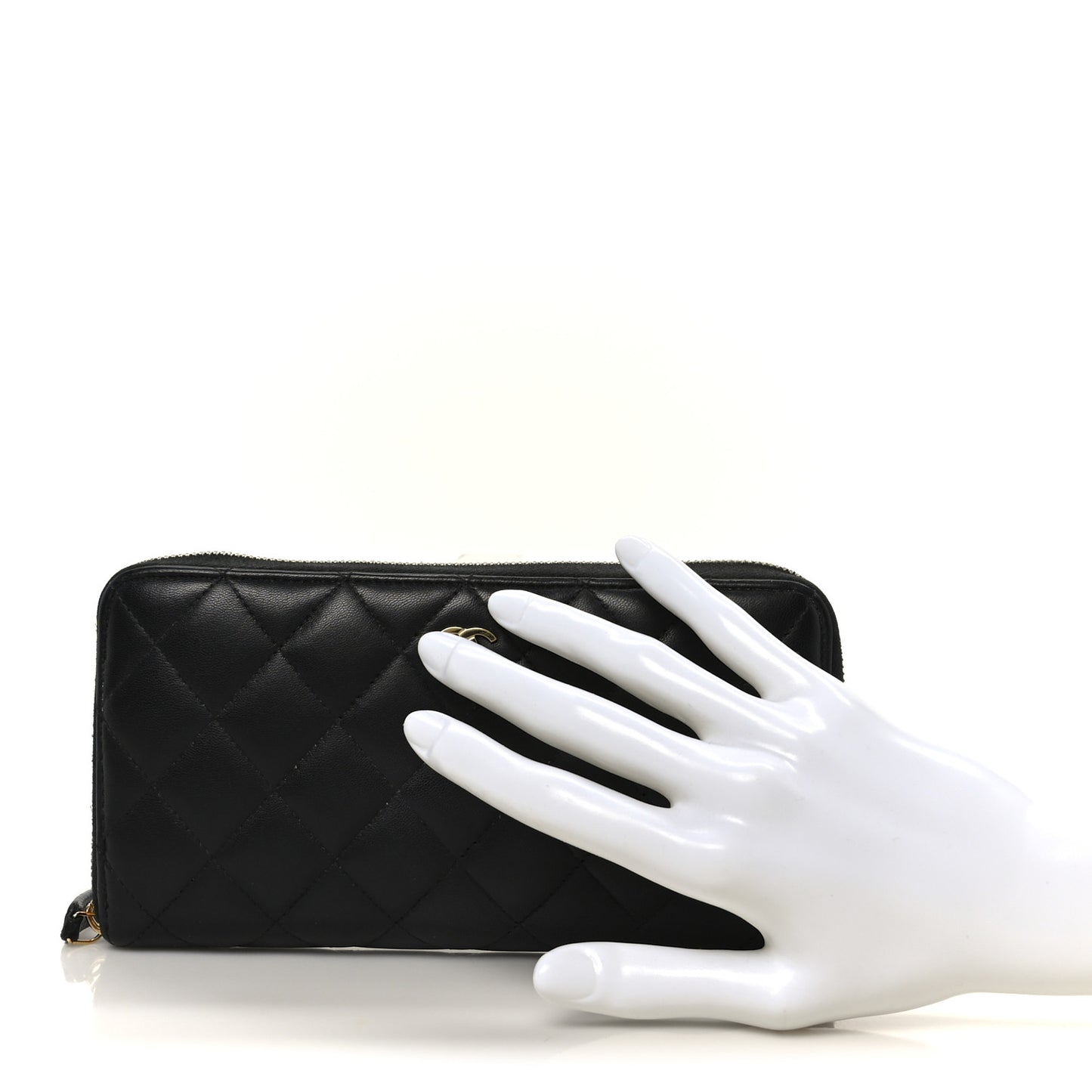 Lambskin Quilted Large Gusset Zip Around Wallet Black