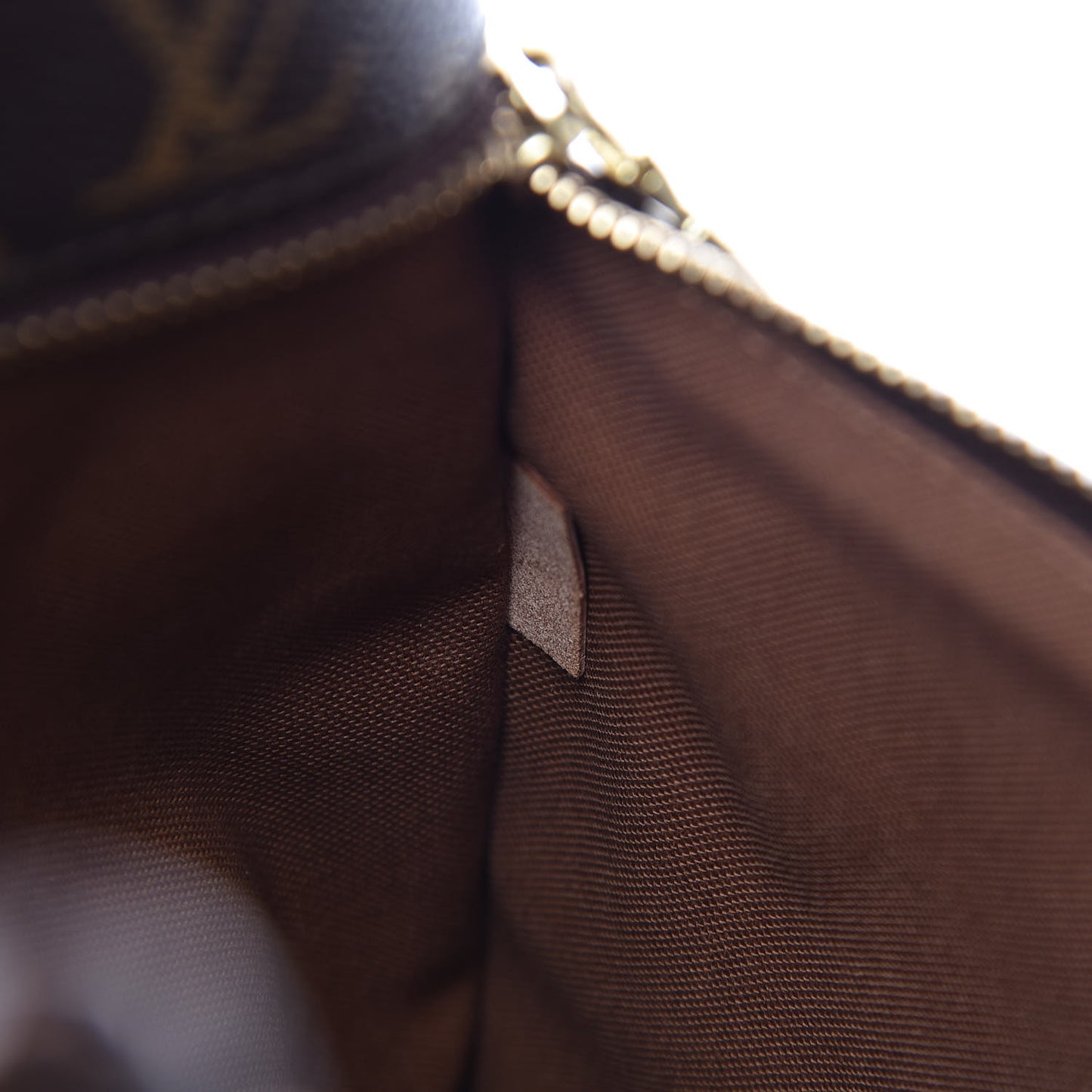 Monogram Pochette Valmy