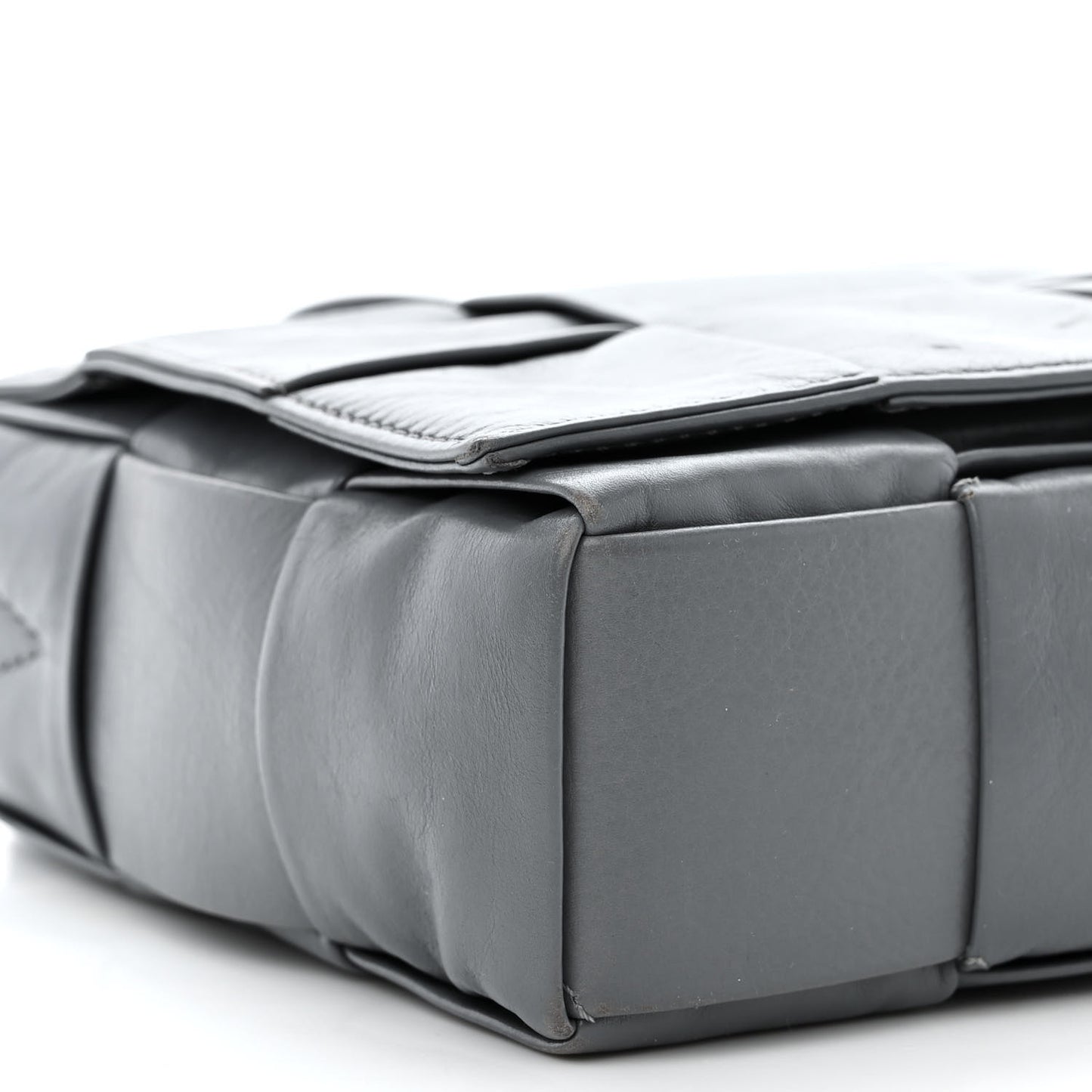 Paper Calfskin Maxi Intreccio Cassette Crossbody Bag Thunder