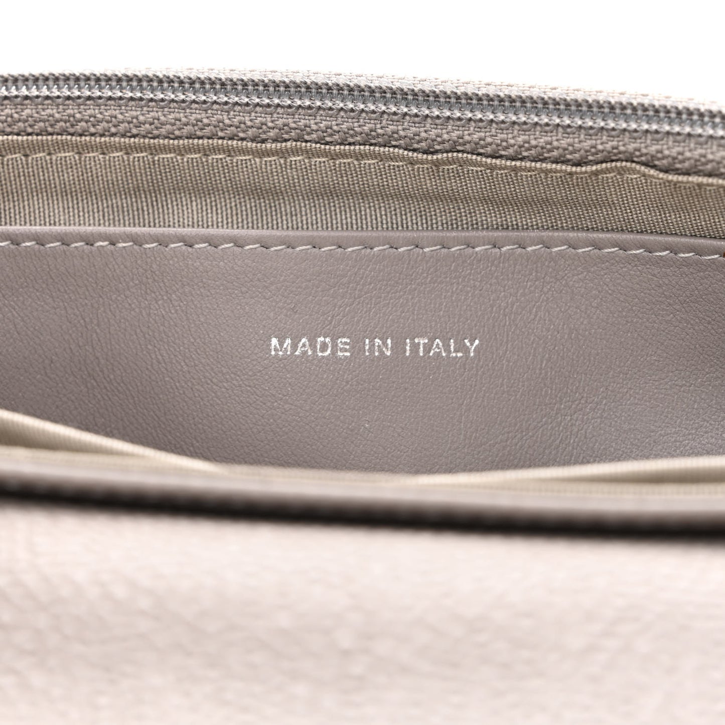 Caviar Half Moon Wallet On Chain WOC Light Grey