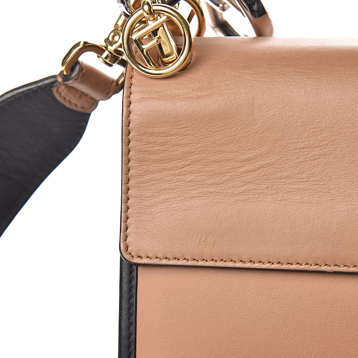Vitello Century F is Fendi FF Embossed Kan I Shoulder Bag Orzo Tobacco