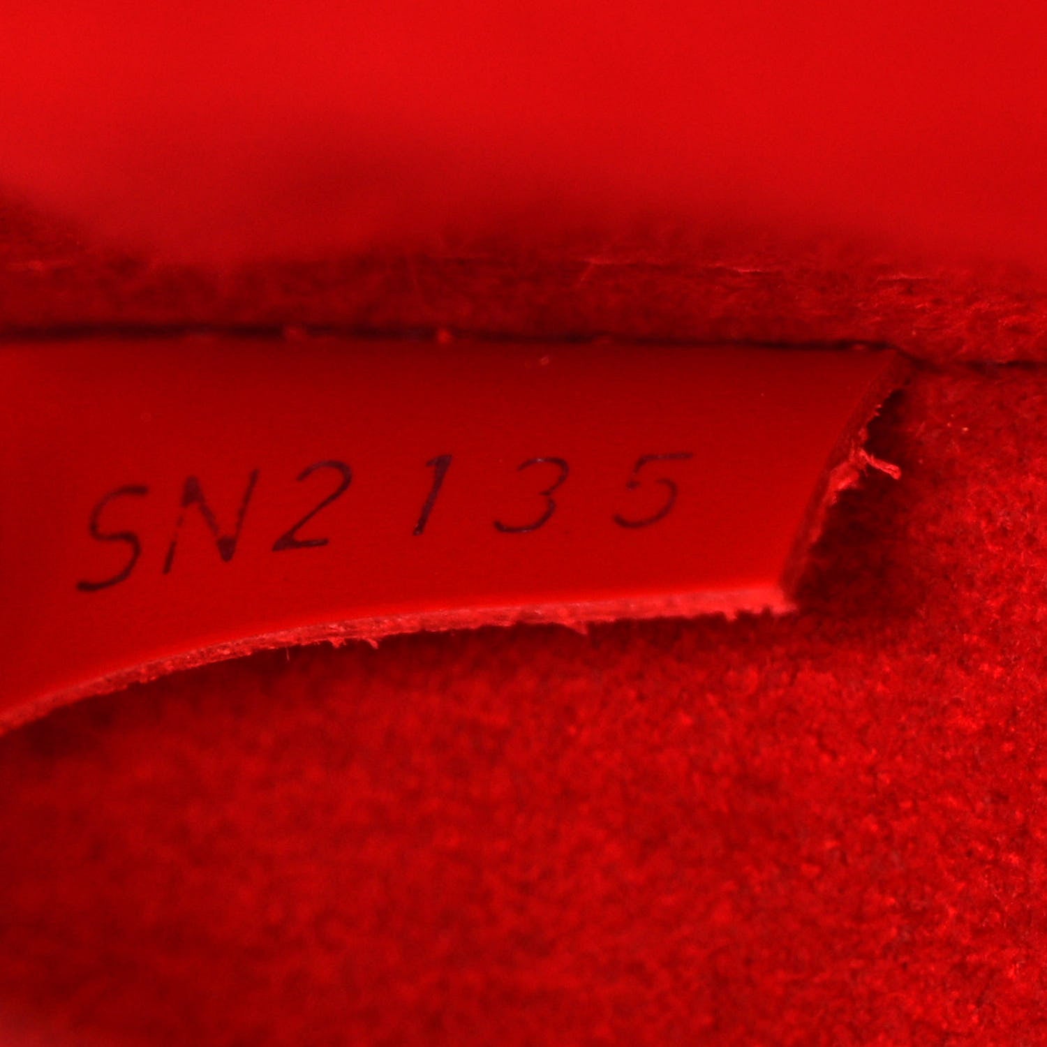 Louis Vuitton Epi Alma Nano Carmine 7 of 11