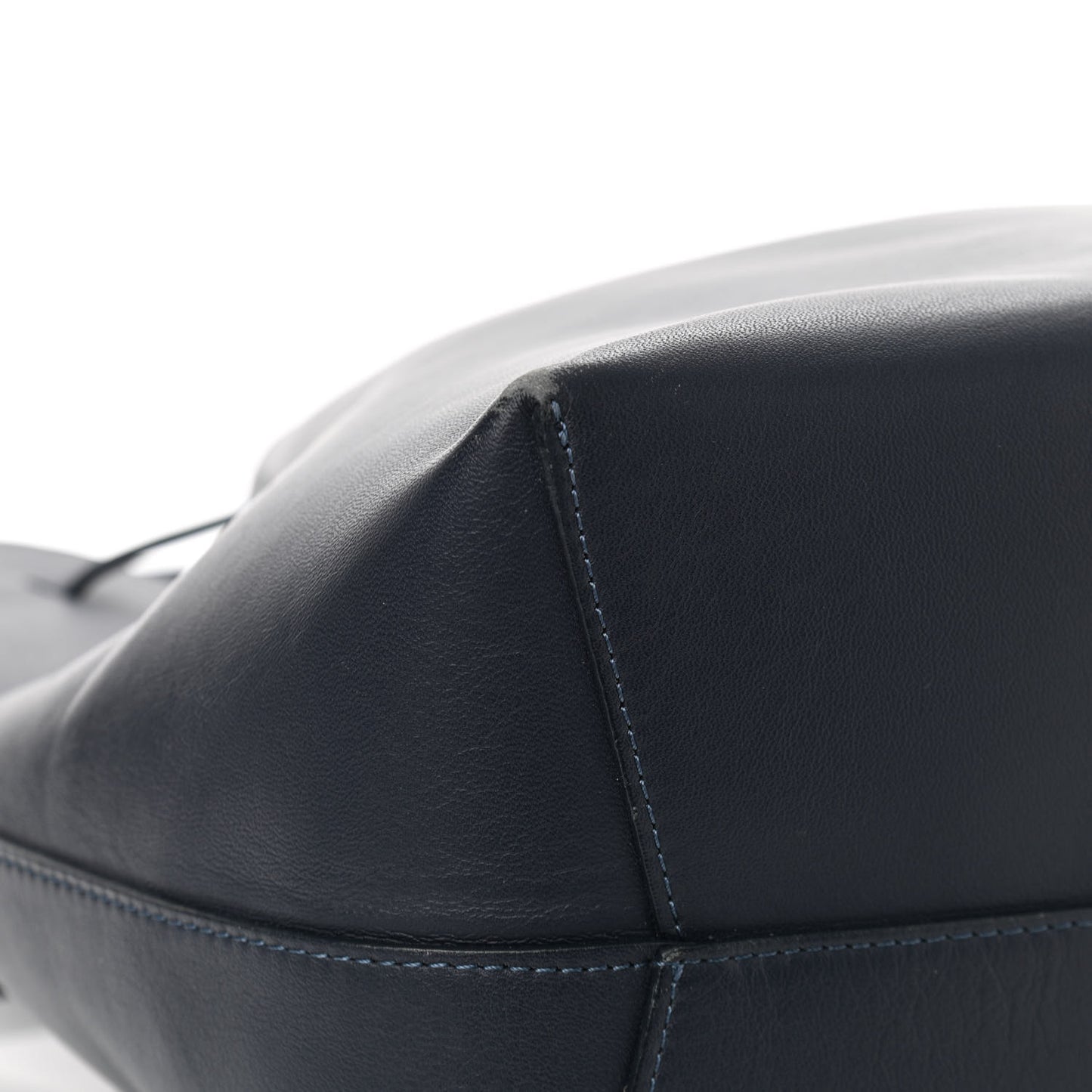 Calfskin Bucket Bag Blu