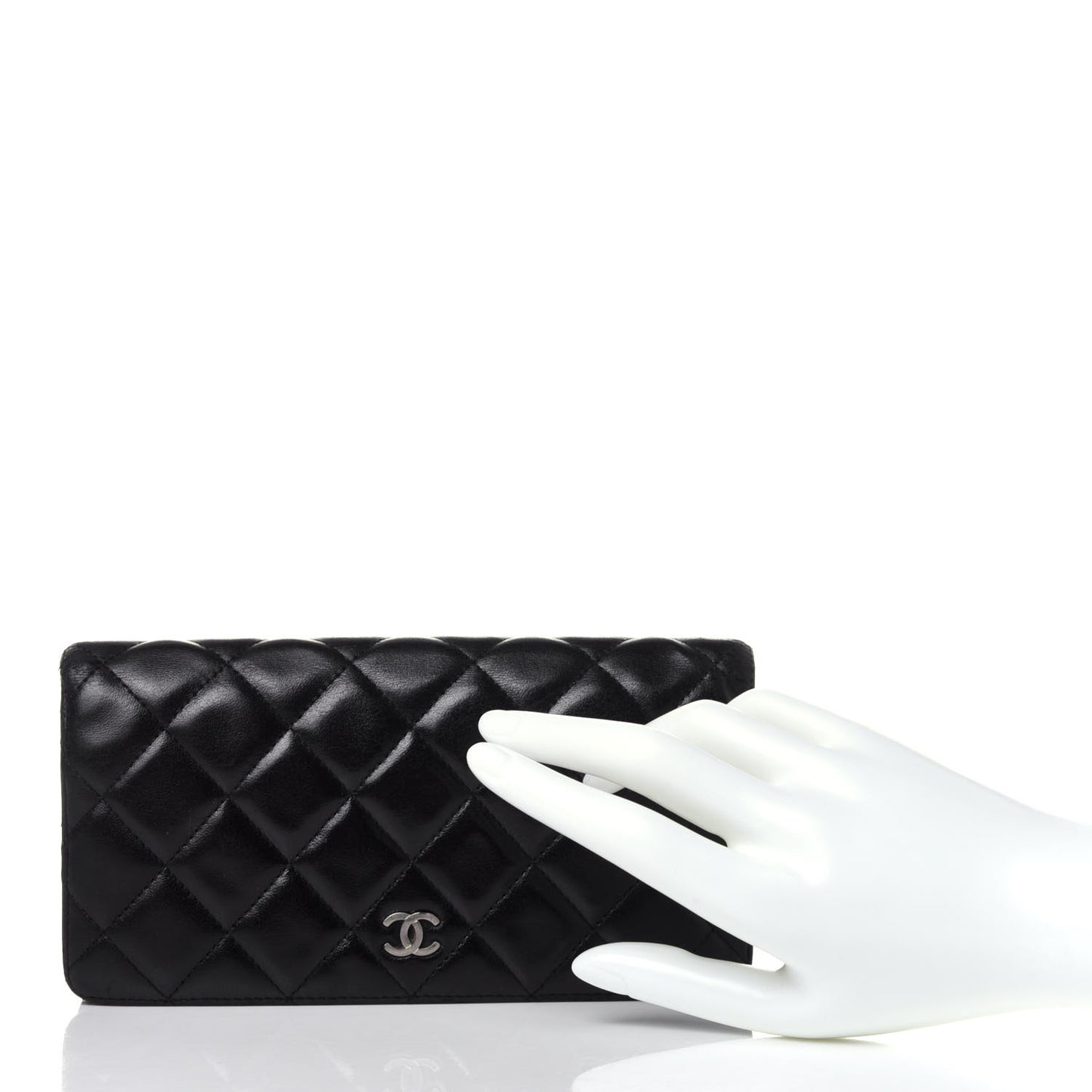 Lambskin Quilted Yen Wallet Black