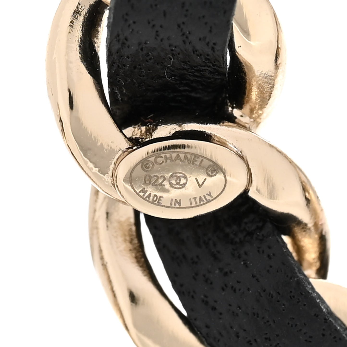 Lambskin Chain CC Brooch Black Gold