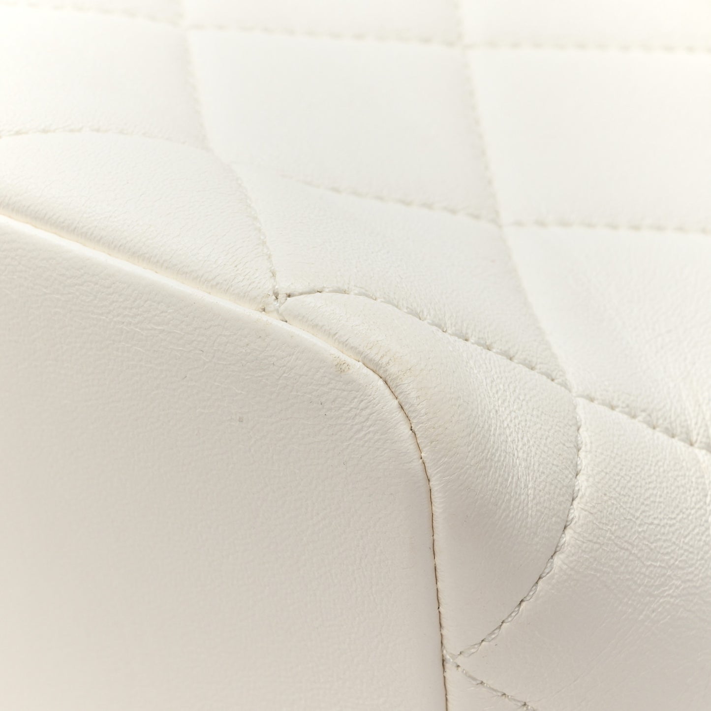 Lambskin Quilted CC Crystal Signature Chain Hobo White