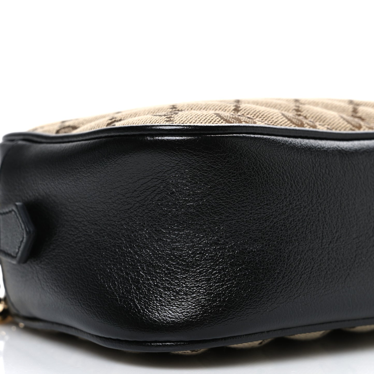 Monogram Matelasse Diagonal Small GG Marmont Chain Shoulder Bag Beige Black