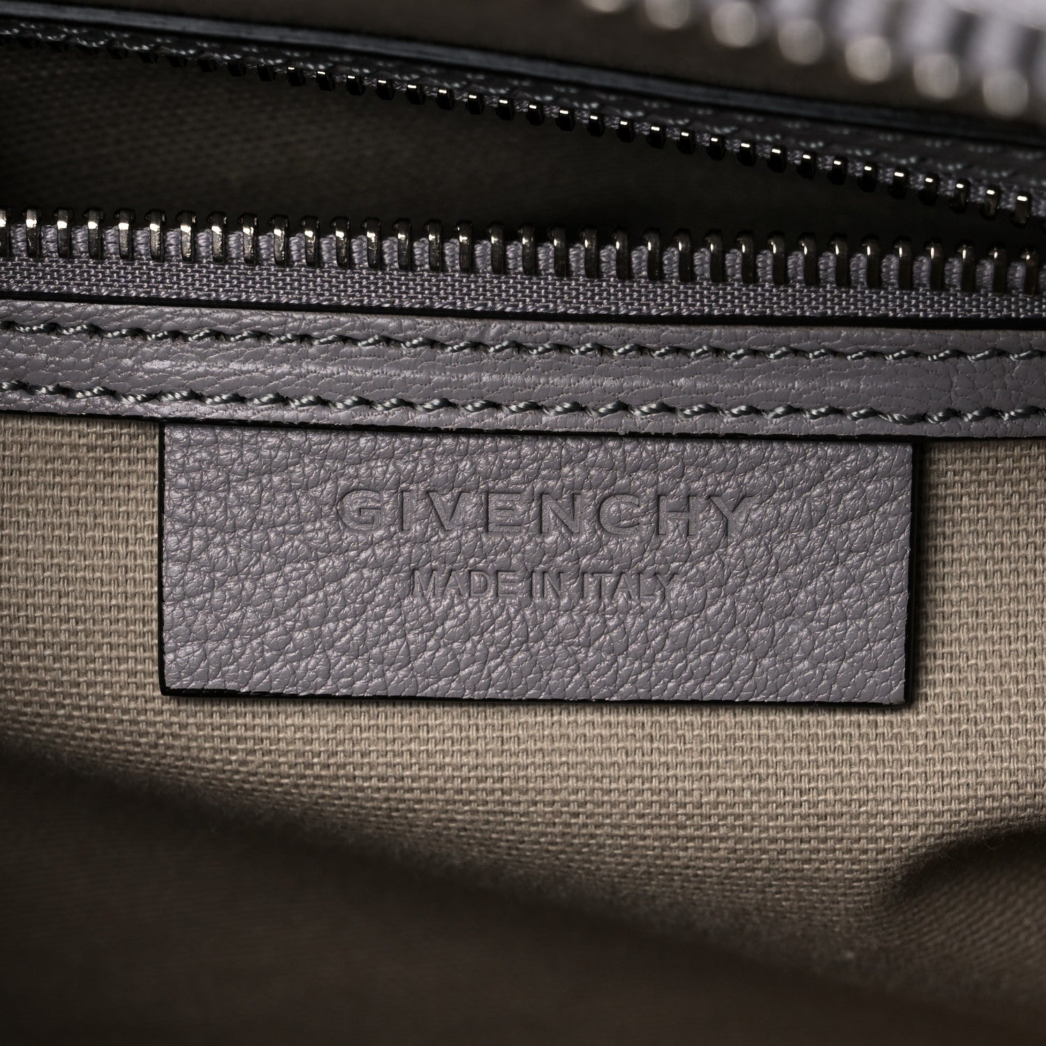 Givenchy Sugar Goatskin Small Antigona Pearl Grey 6 of 11