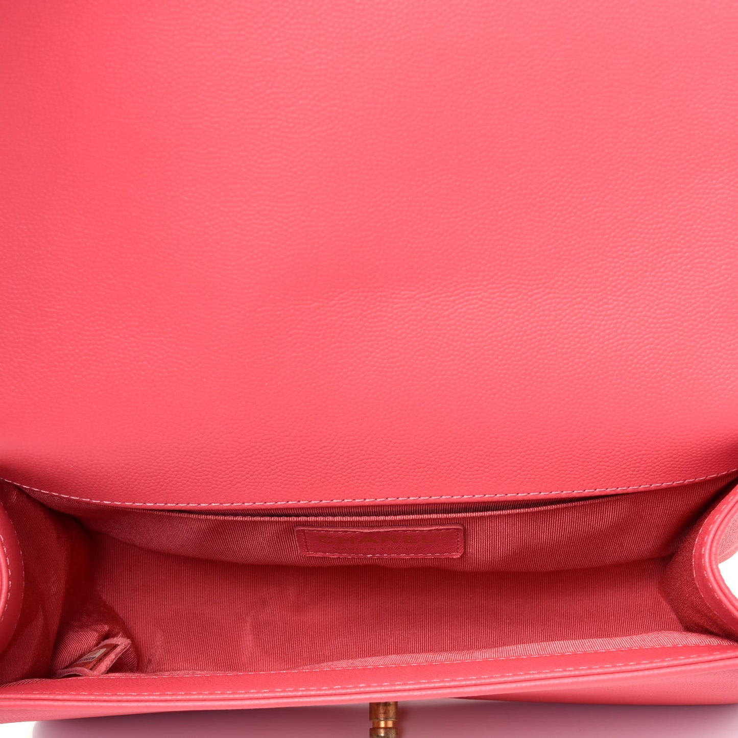 Caviar Quilted Medium Boy Flap Pink