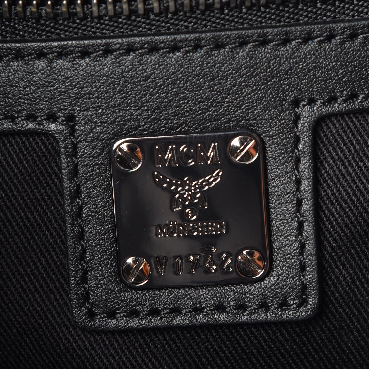 MCM Visetos Mixed Media Medium Patricia Hobo Black 8 of 10