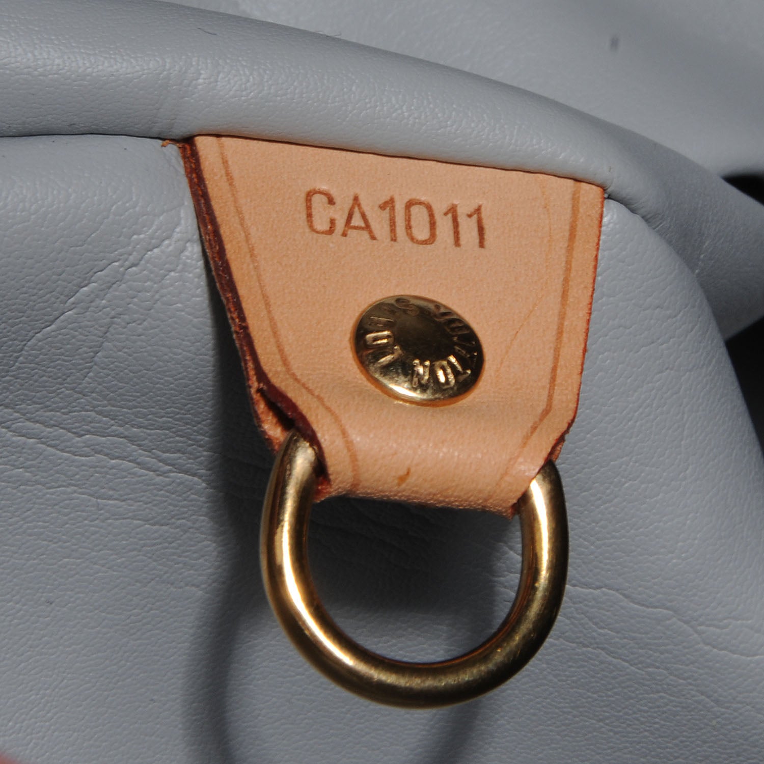 Louis Vuitton Vernis Houston Silver 7 of 7