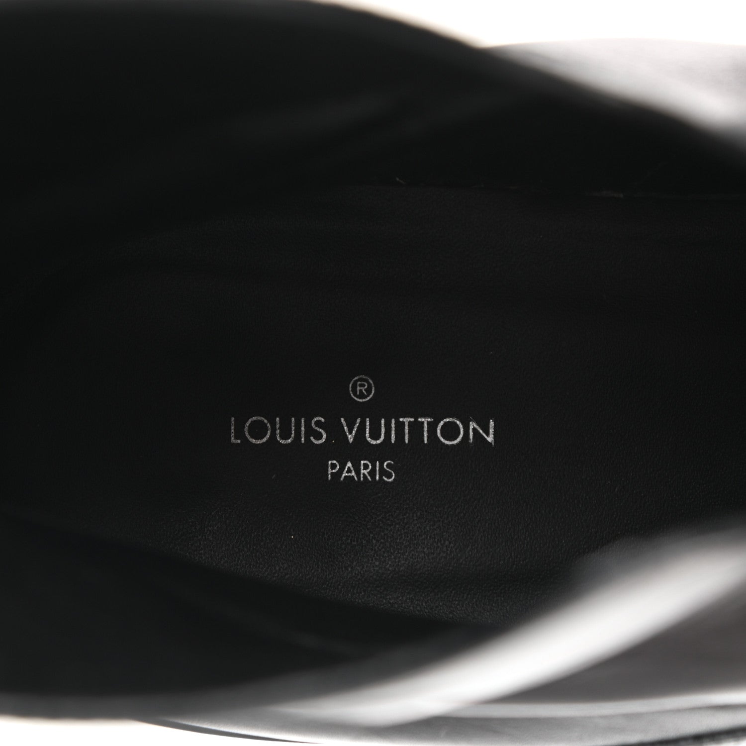 Louis Vuitton Calfskin Monogram Discovery Flat Ankle Boots 38.5 Black 6 of 15