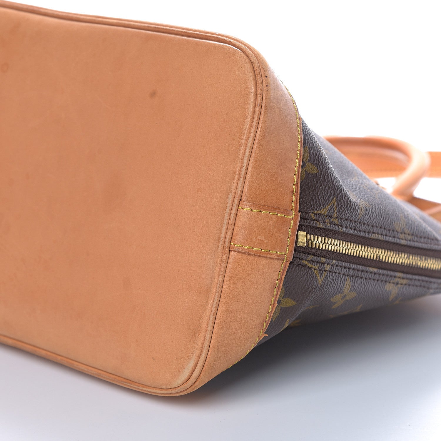 Louis Vuitton Monogram Alma PM 8 of 15