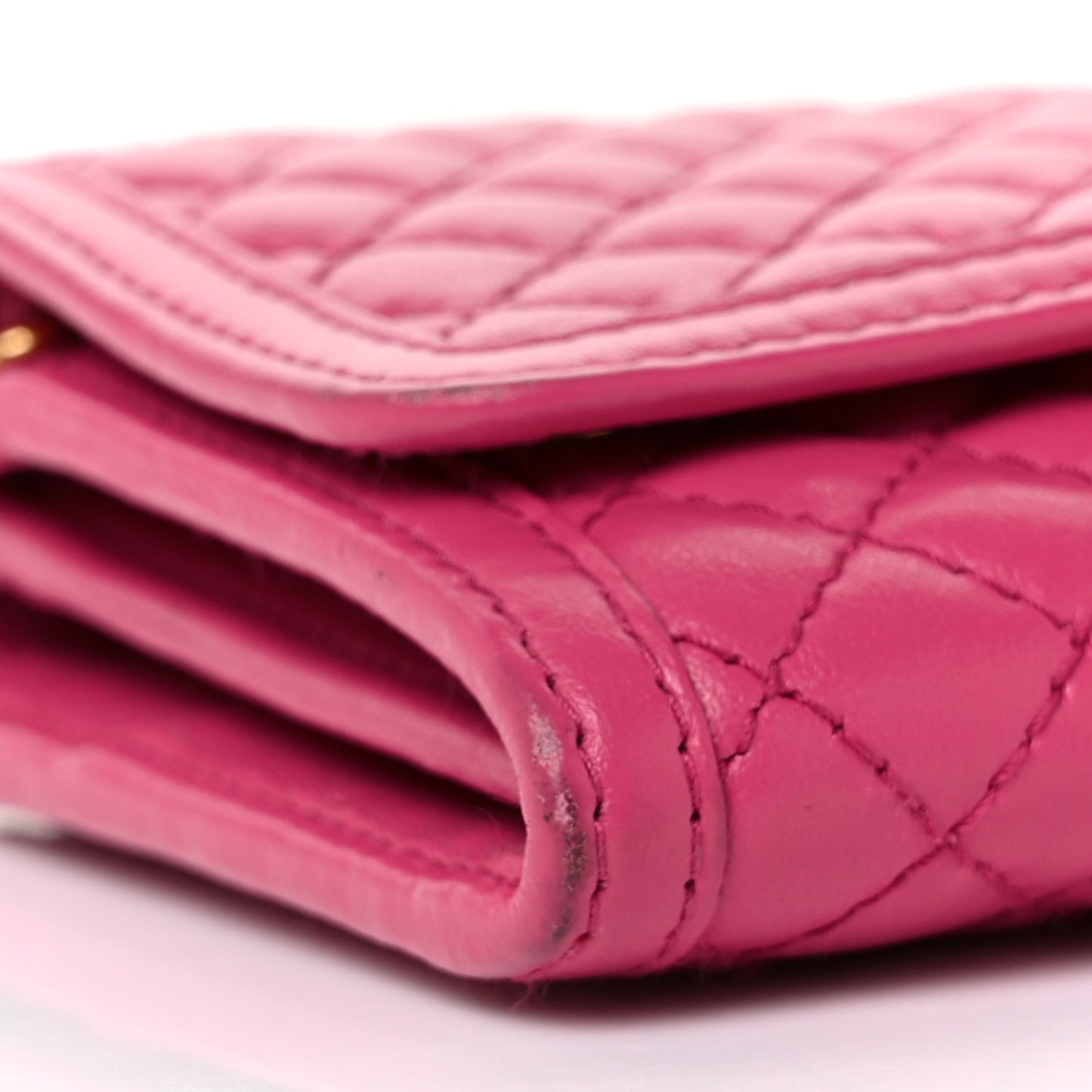 Soft Calfskin Quilted Chain Wallet Fuxia