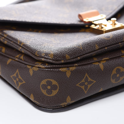 Louis Vuitton Monogram Pochette Metis 9 of 11