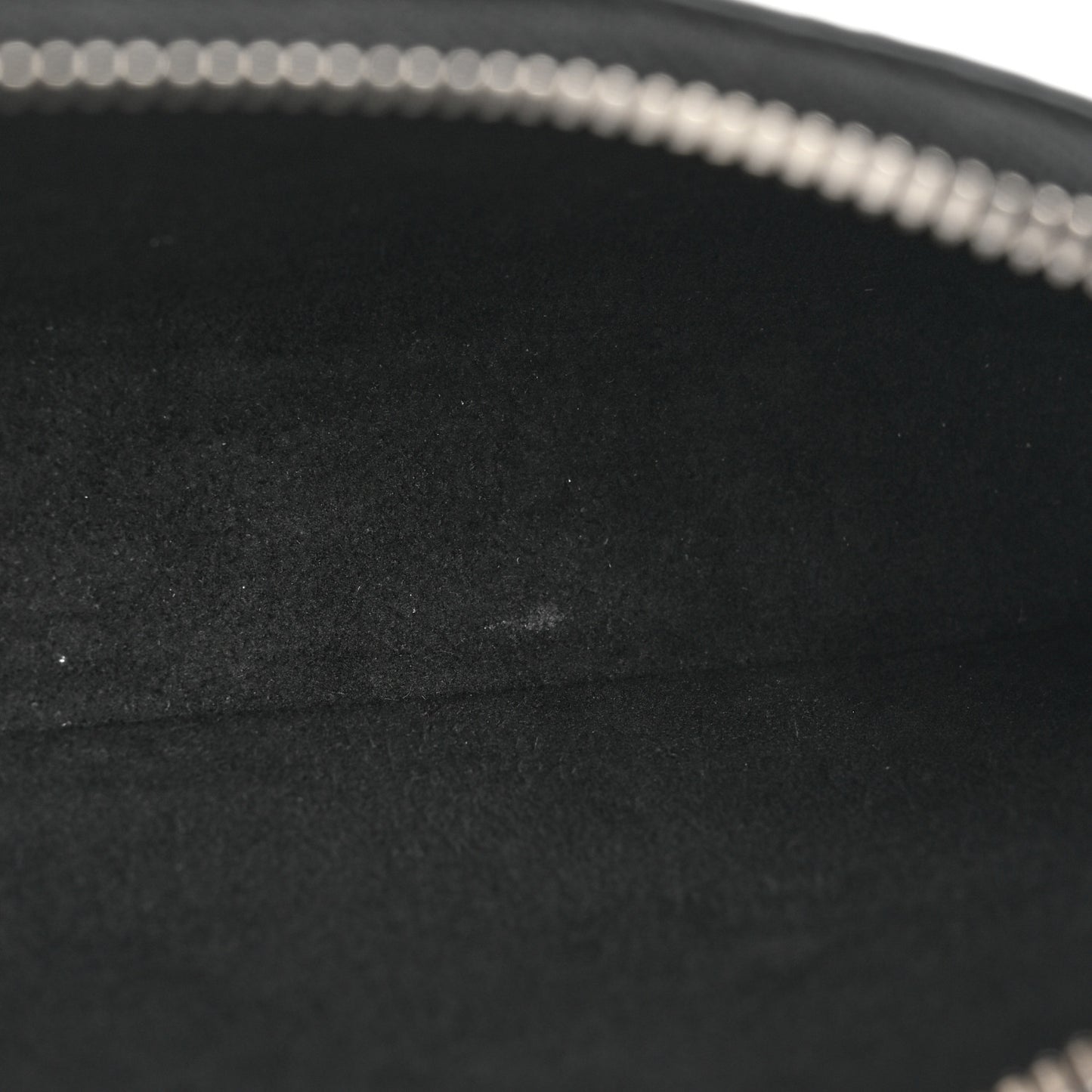 Epi Logo Easy Pouch On Strap Black