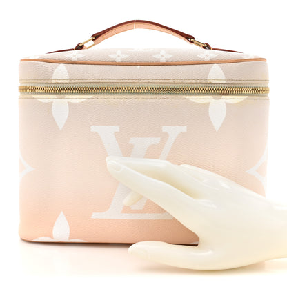 Louis Vuitton Monogram Giant By The Pool Nice BB Brume 2 of 16