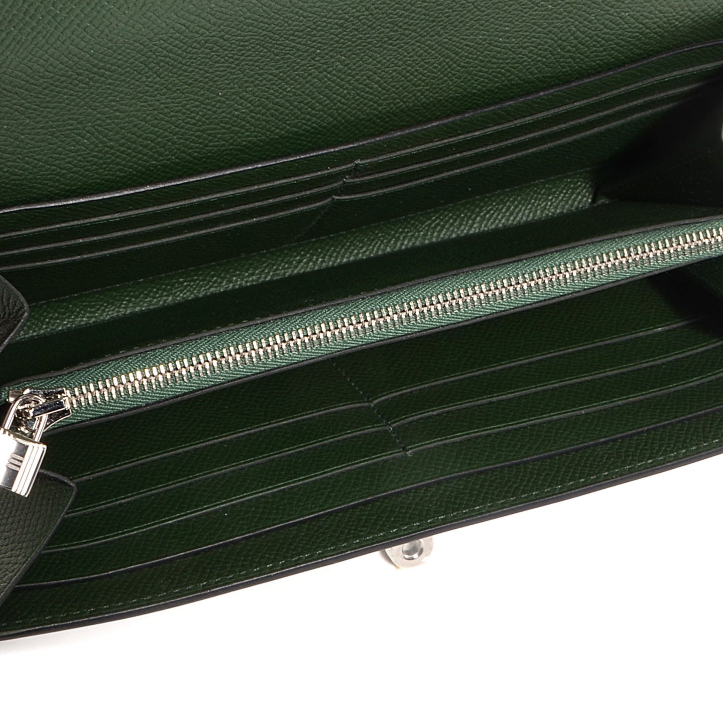 Epsom Kelly Longue Wallet Vert Anglais