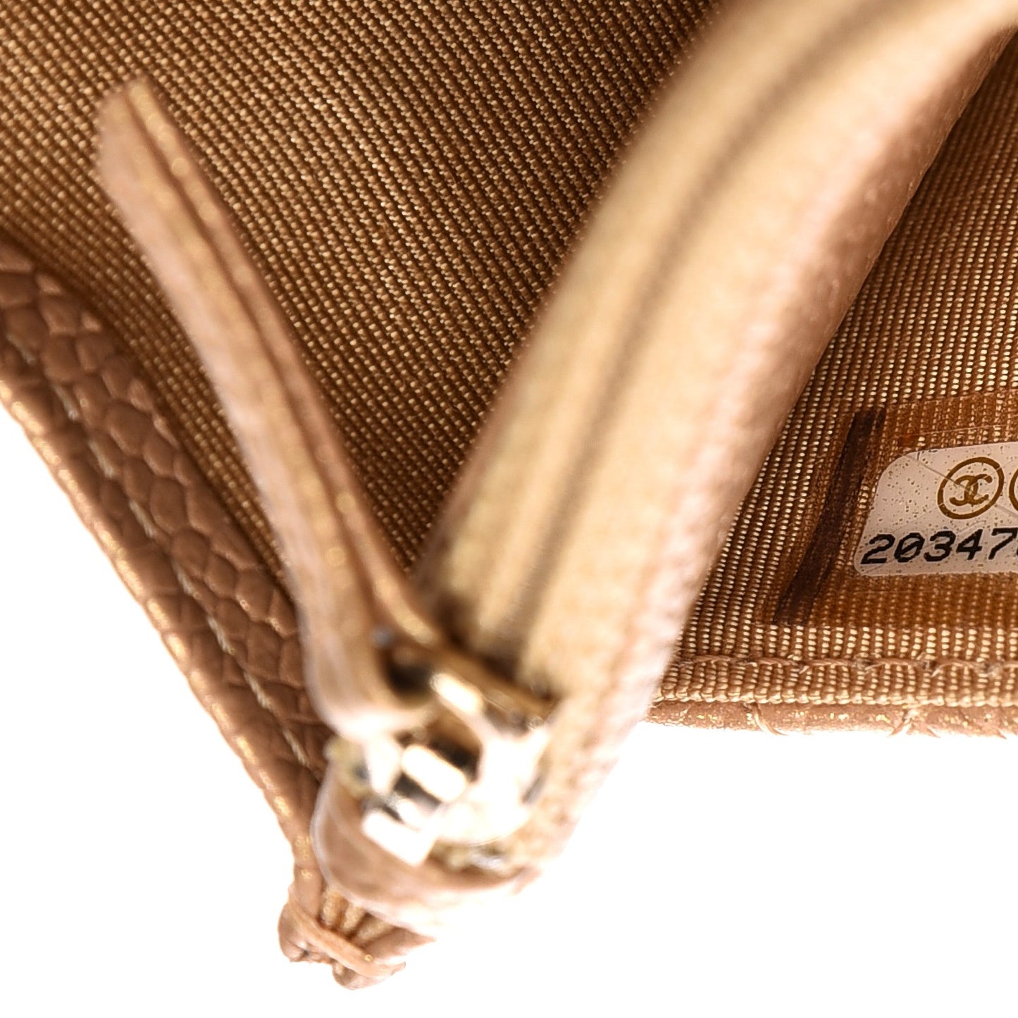 Pearly Caviar Quilted Wallet On Chain WOC Gold
