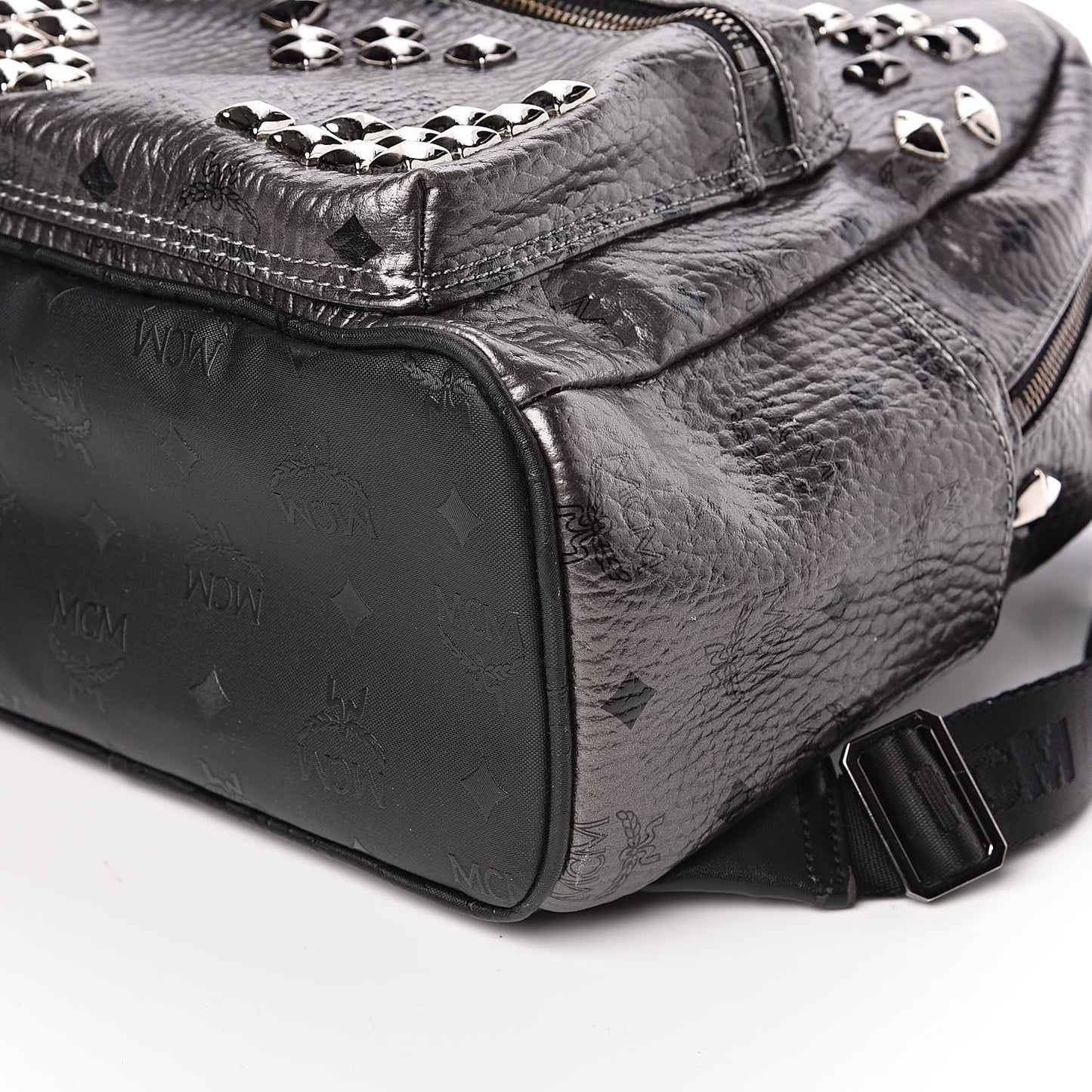 Metallic Visetos Small Stark M Backpack Silver Black