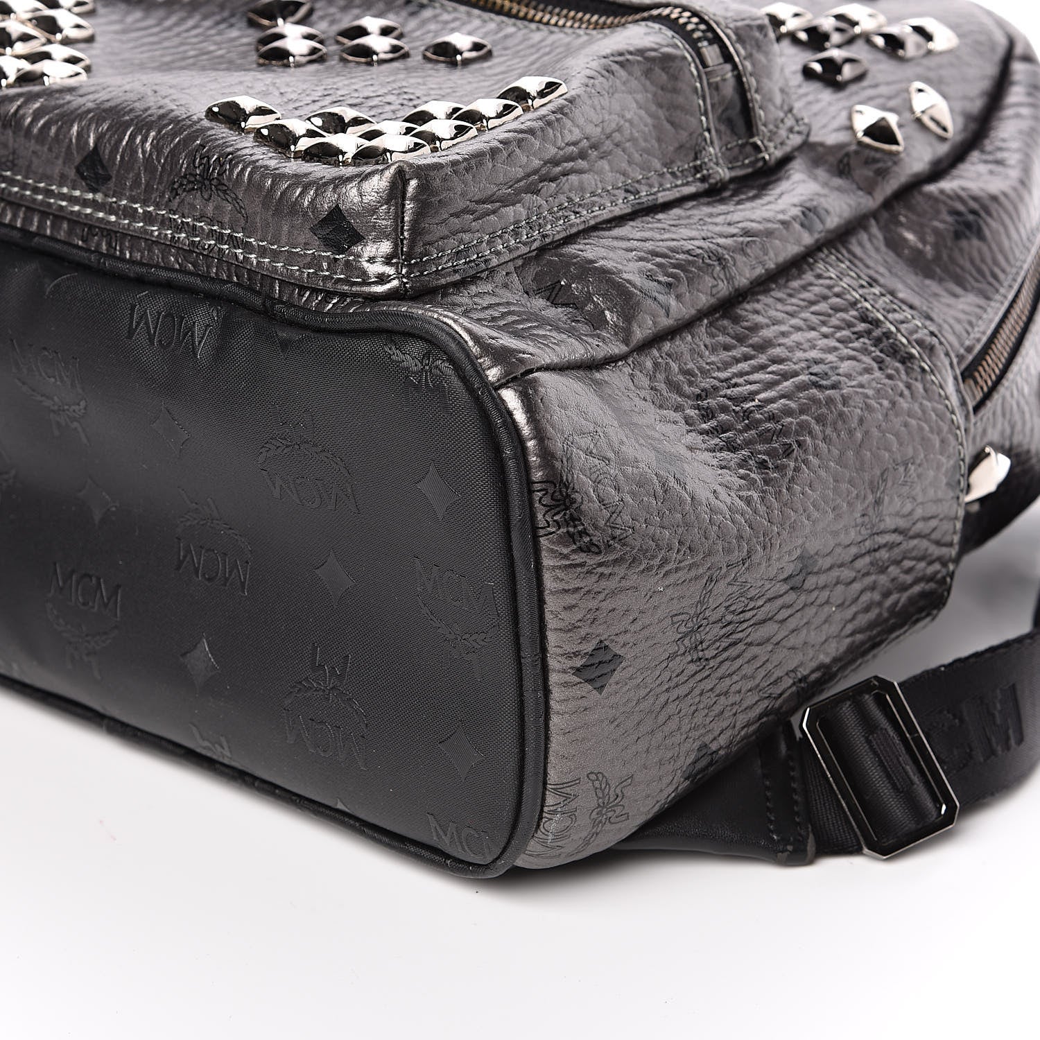MCM Metallic Visetos Small Stark M Backpack Silver Black 9 of 10