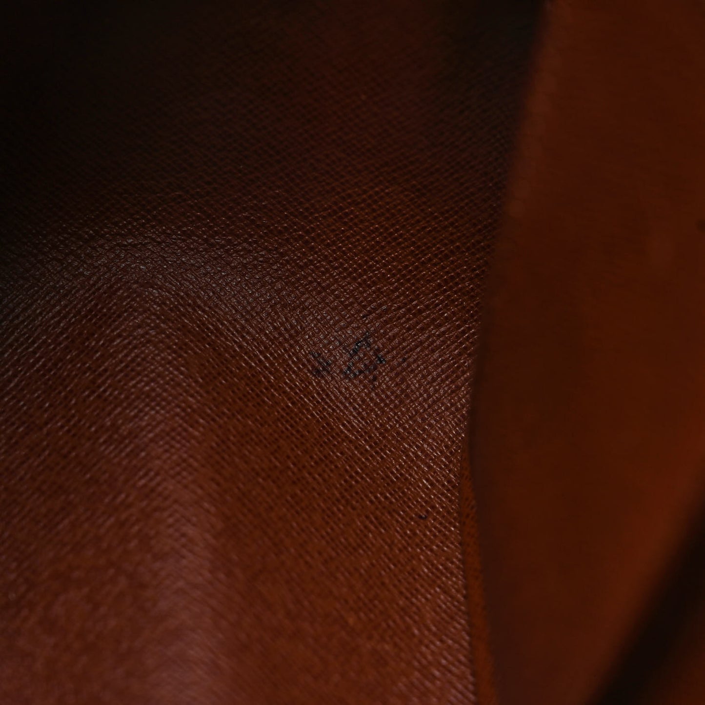 Monogram Cite MM