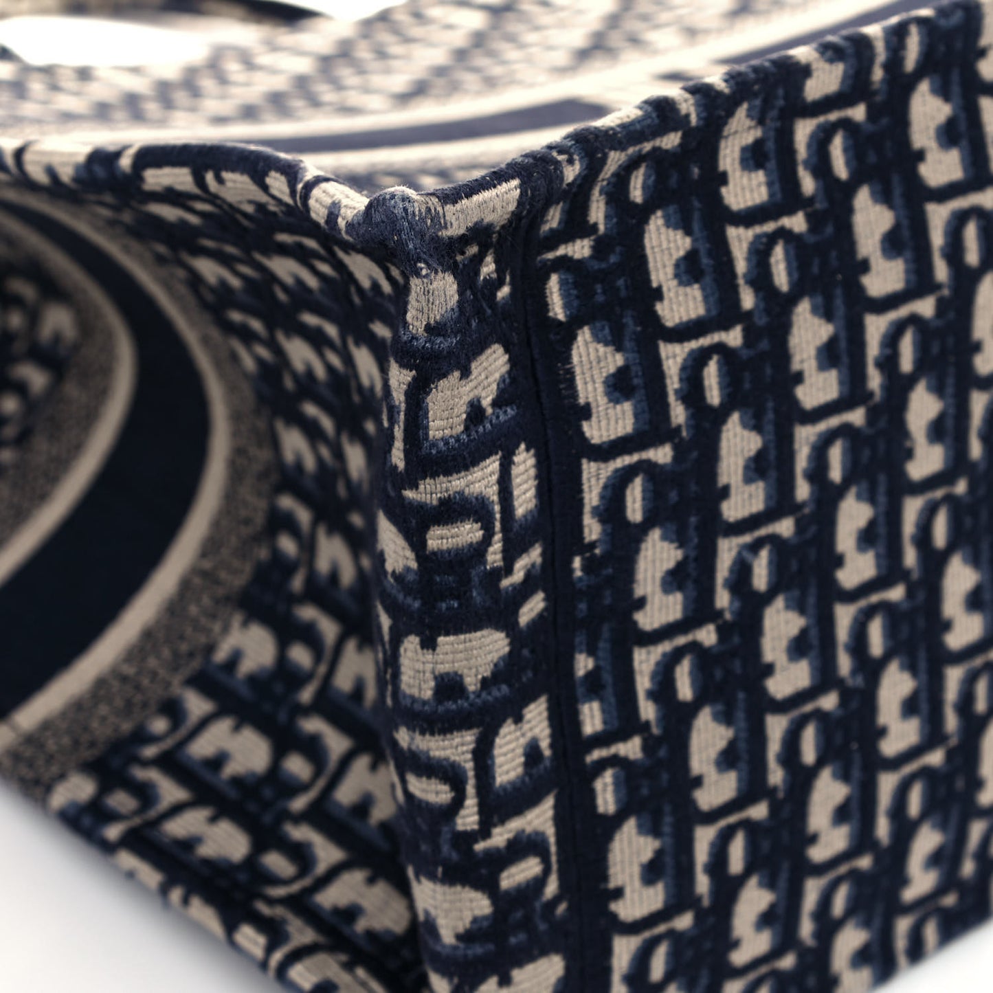 Oblique Book Tote Blue Multicolor