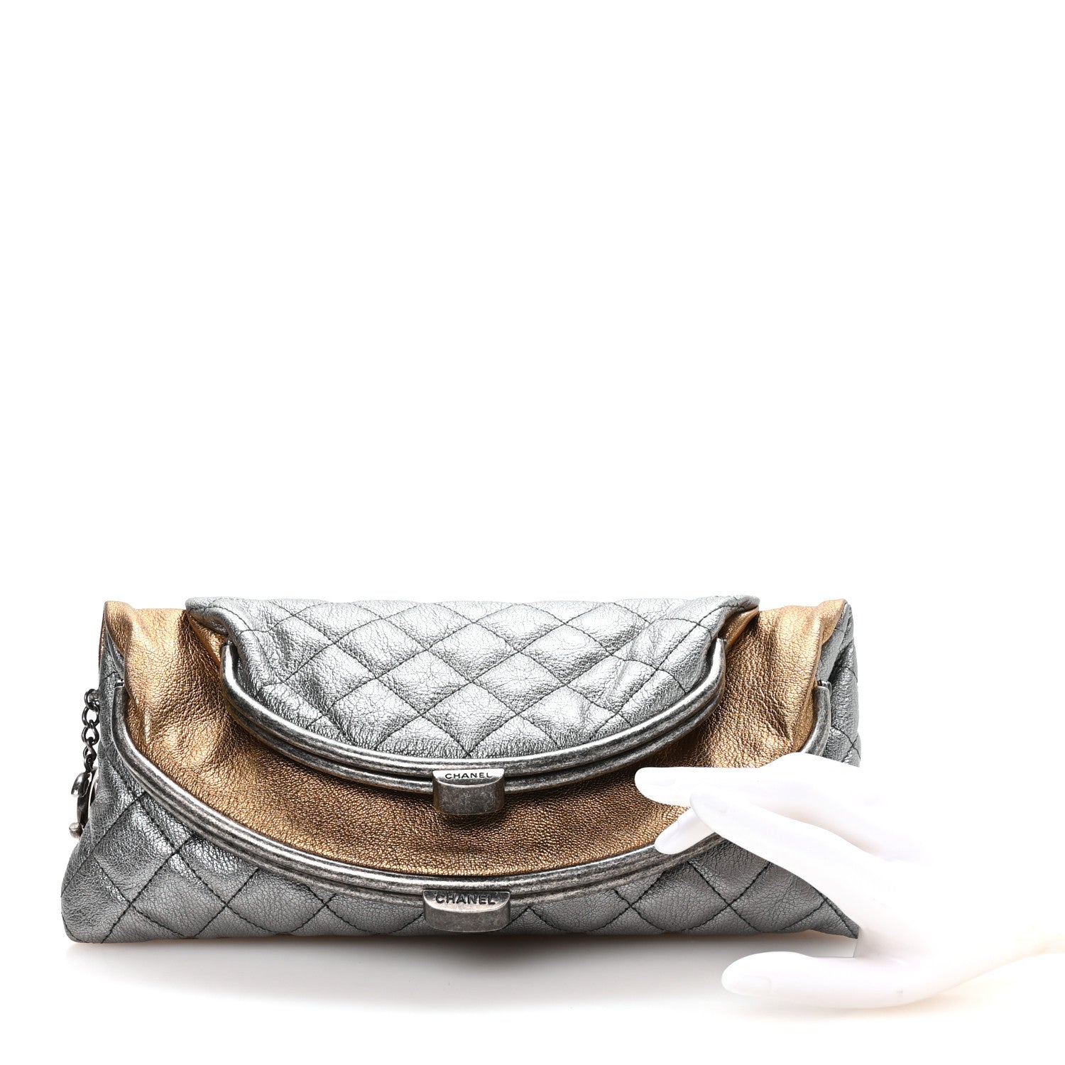 CHANEL ヴィンテージ キルティング クラッチ／クリムゾン） Chanel Lambskin Quilted Chain Frame Clutch Pink 1871465 – FASHIONPHILE